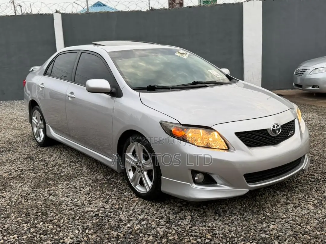 Toyota Corolla S 4dr Sedan (1.8L 4cyl 4A) 2010 Silver