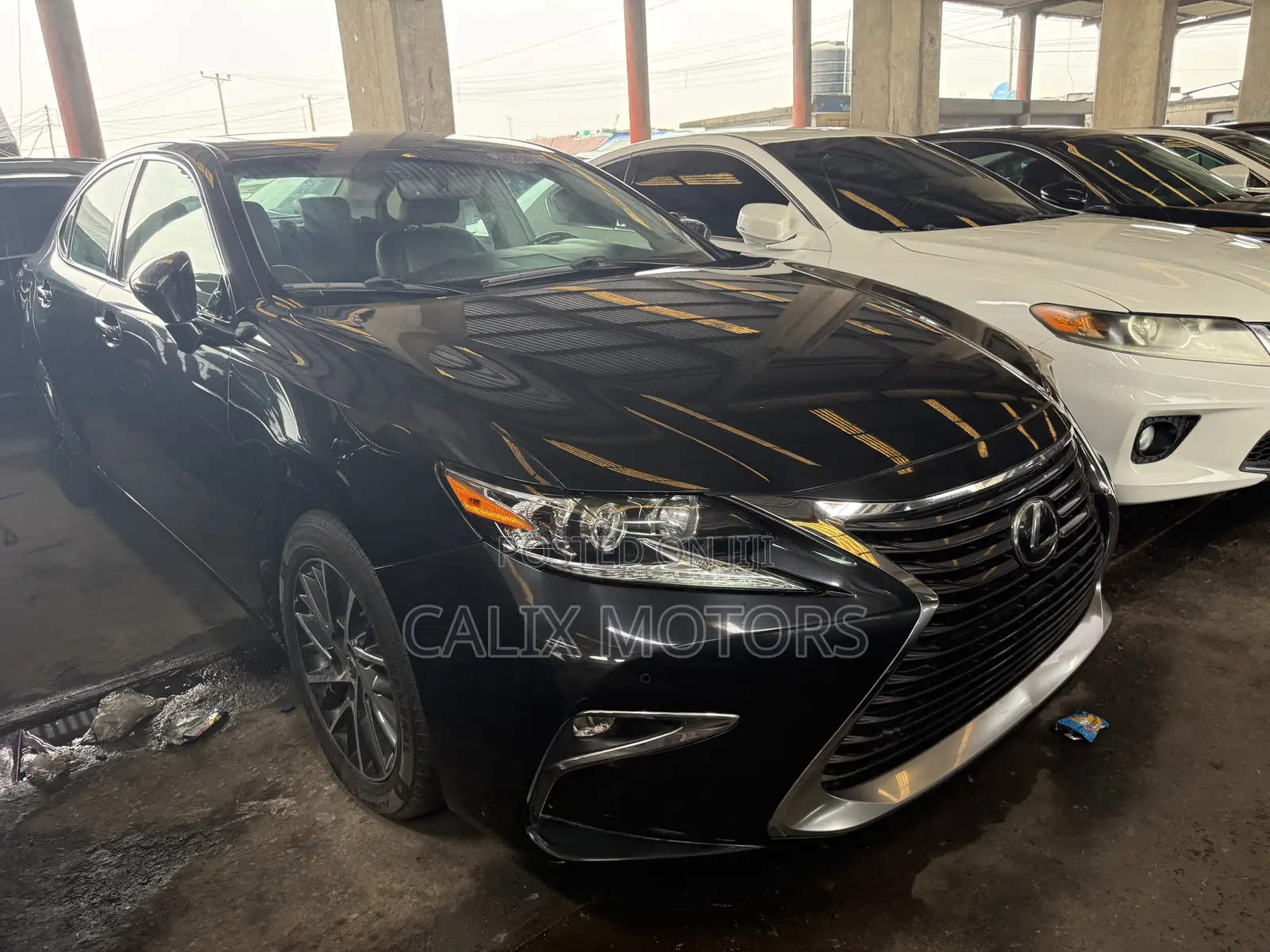 Lexus ES 2016 Black