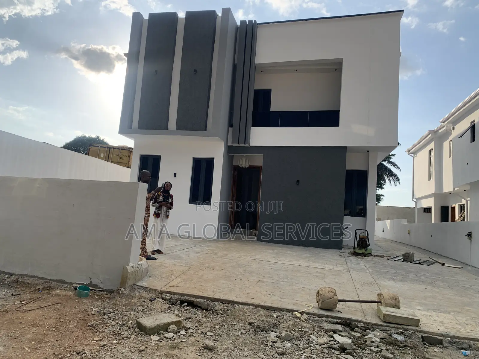 4bdrm Duplex in Ileri Residence, Jericho for sale