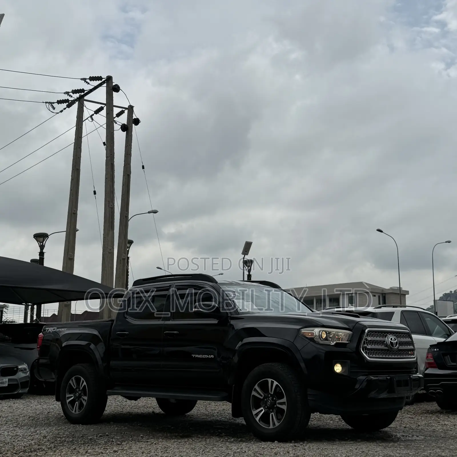 Toyota Tacoma 4dr Double Cab 2016 Black