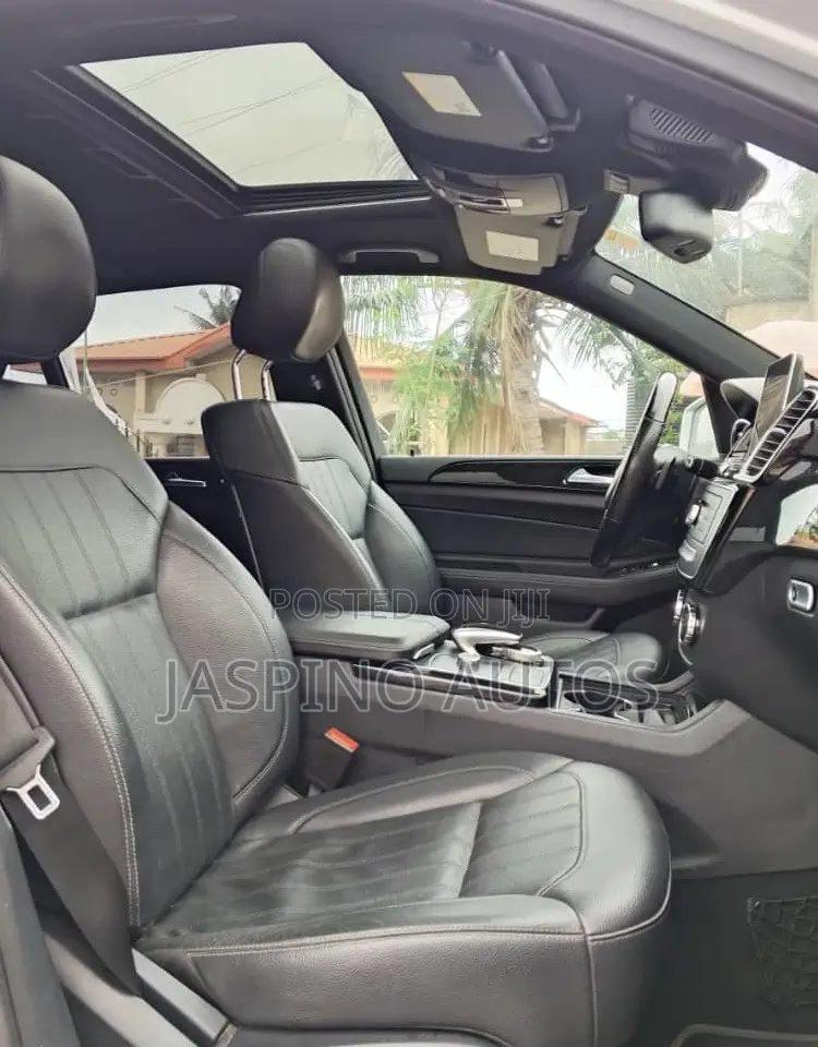 Mercedes-Benz GLE-Class 2016 Silver