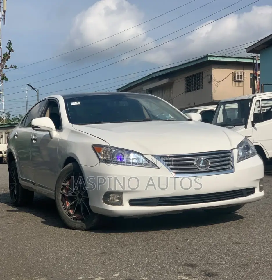 Lexus ES 350 2011 White