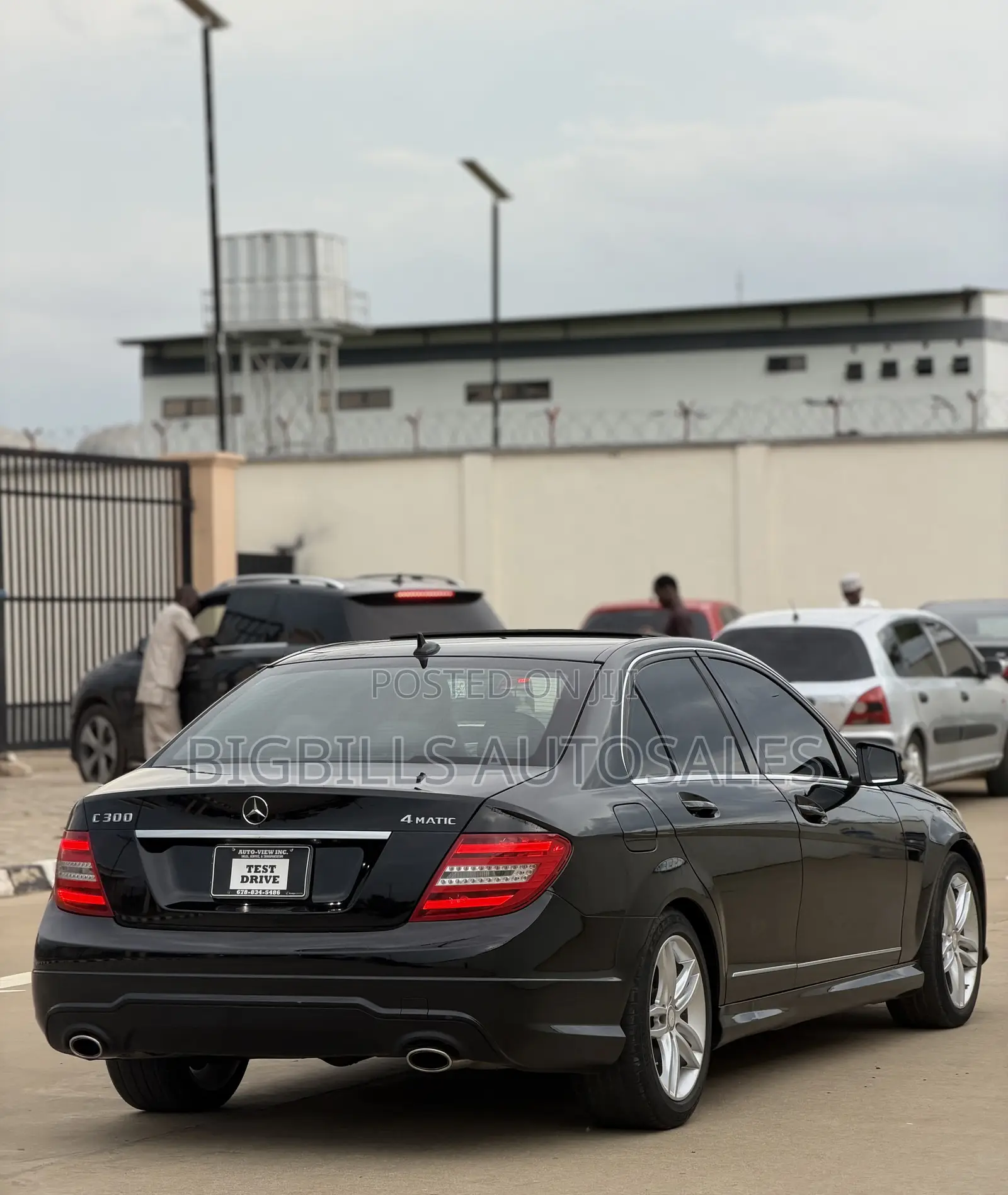 Mercedes-Benz C300 2013 Black