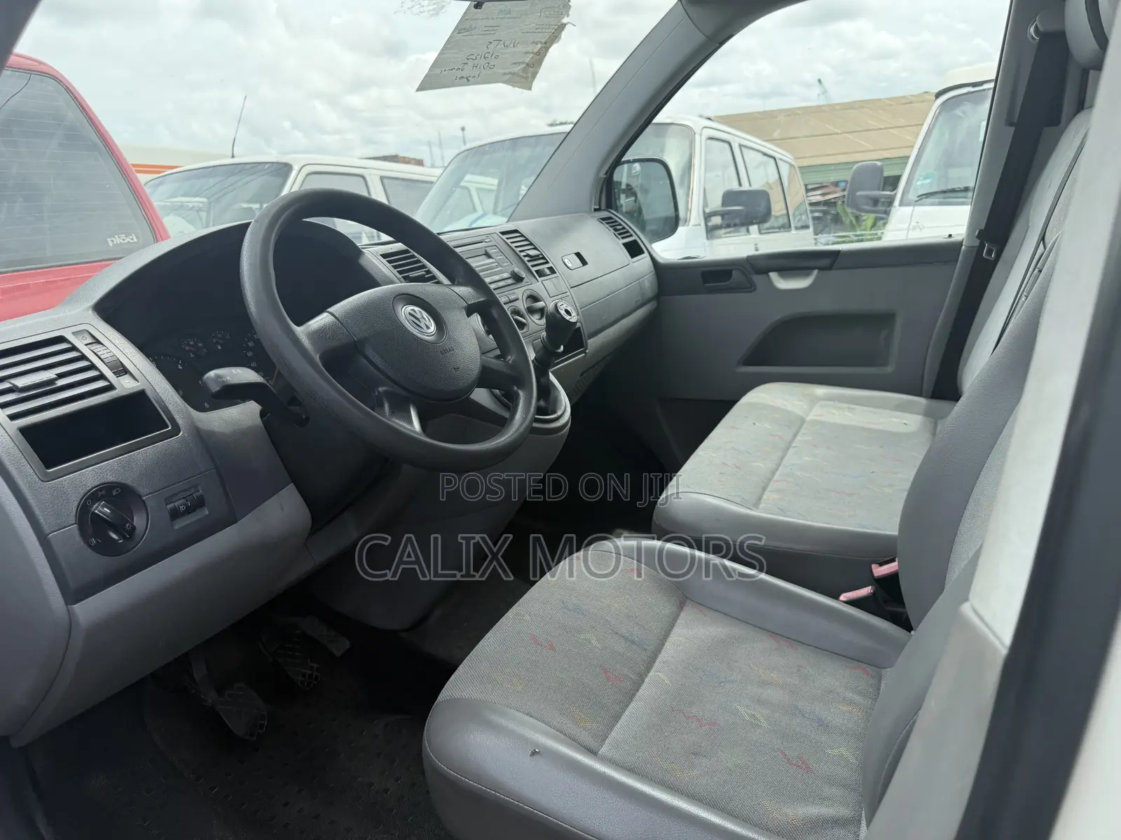 Volkswagen Transporter 2016 White