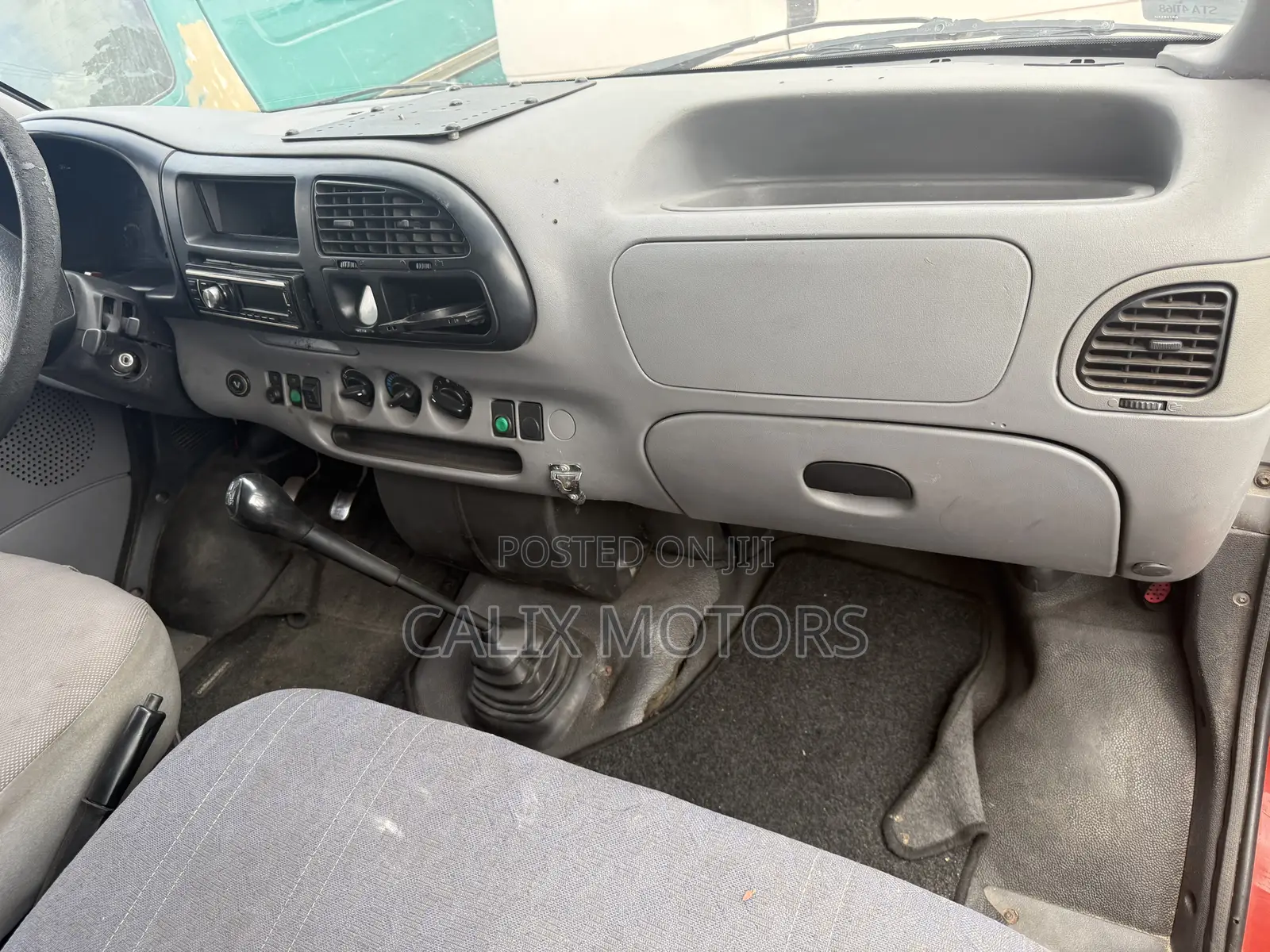 Volkswagen Transporter 2016 White