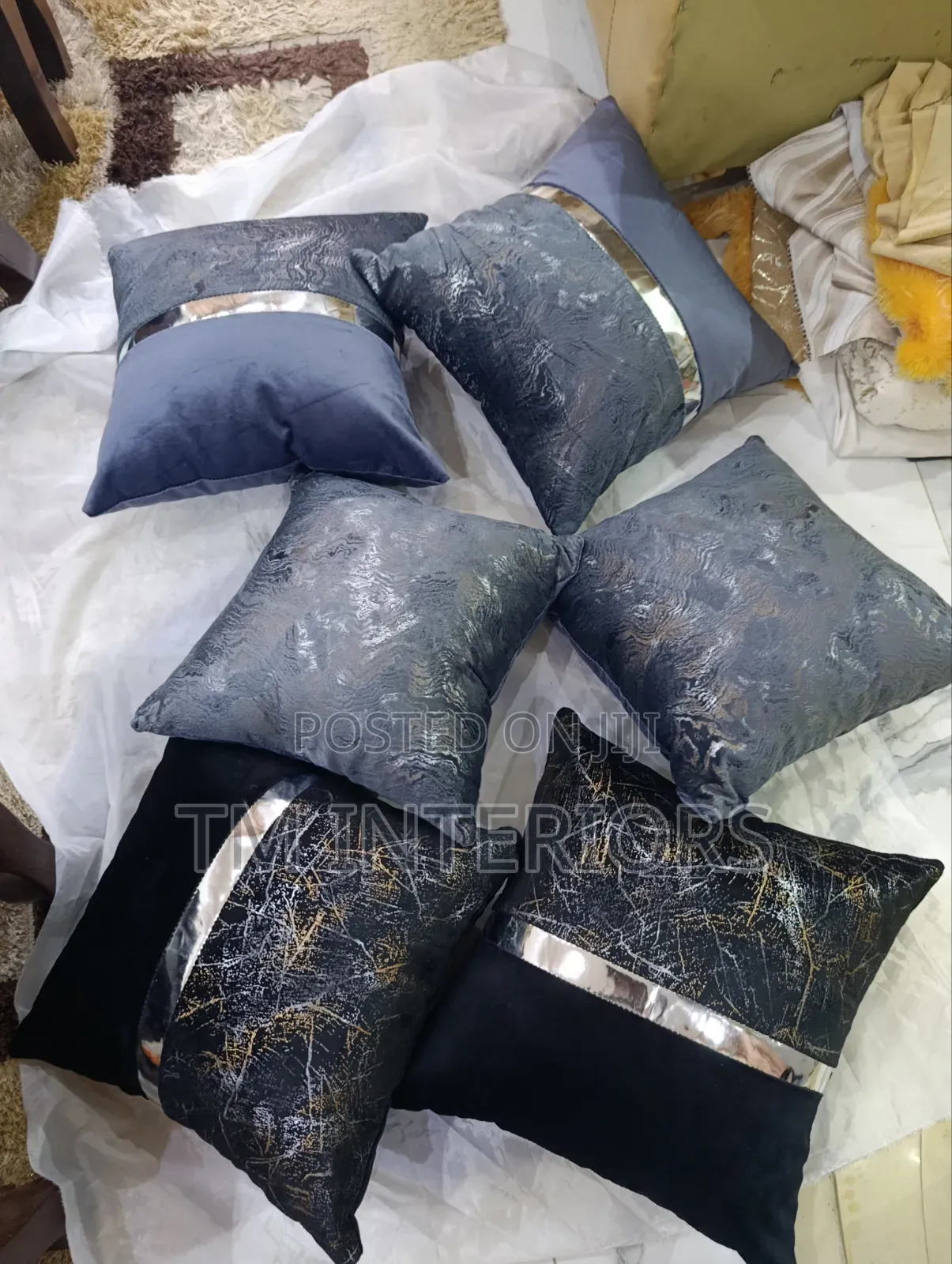 Decorative Soft Luxury Throw Pillows