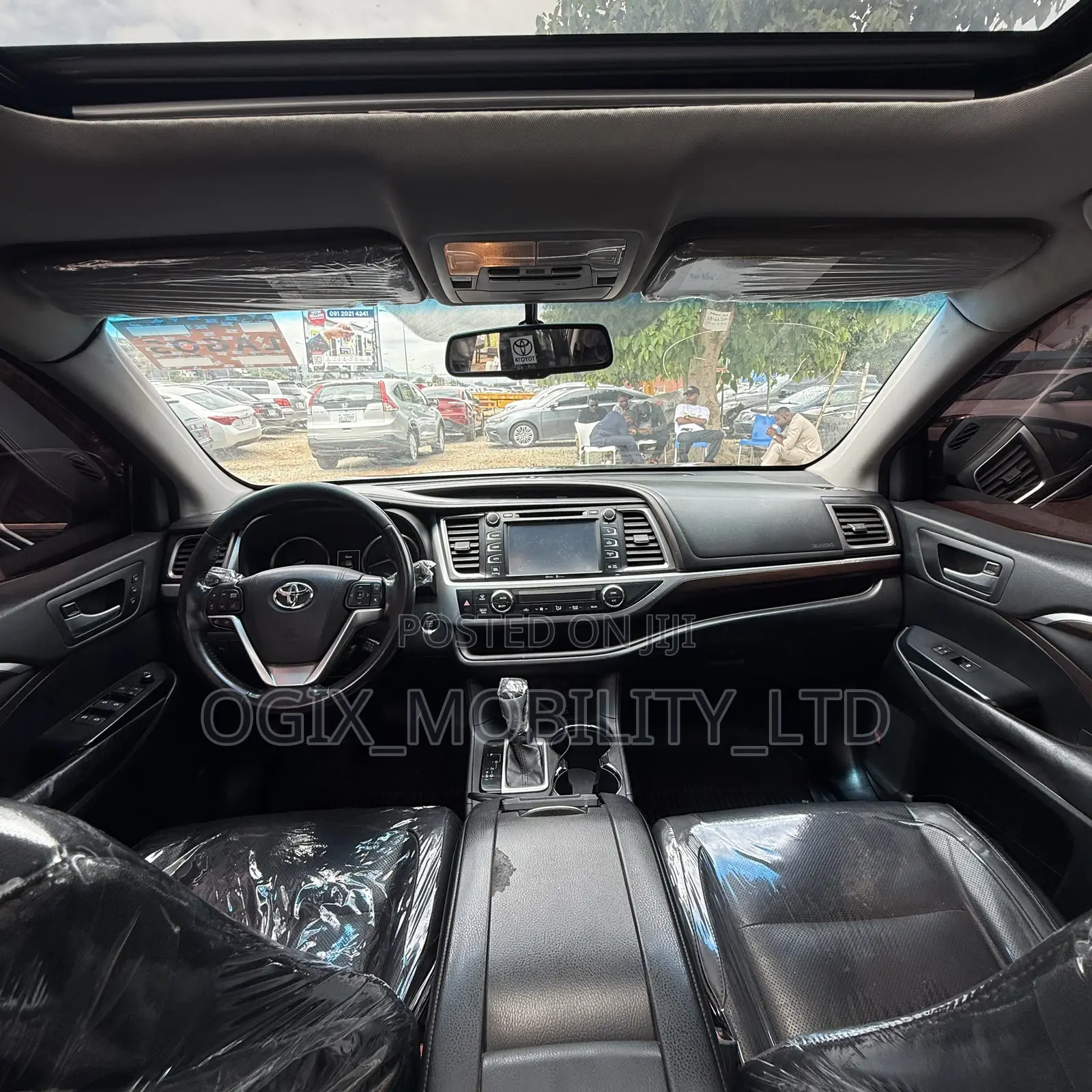 Toyota Highlander Limited 4dr SUV AWD (3.5L 6cyl 6A) 2015 Black
