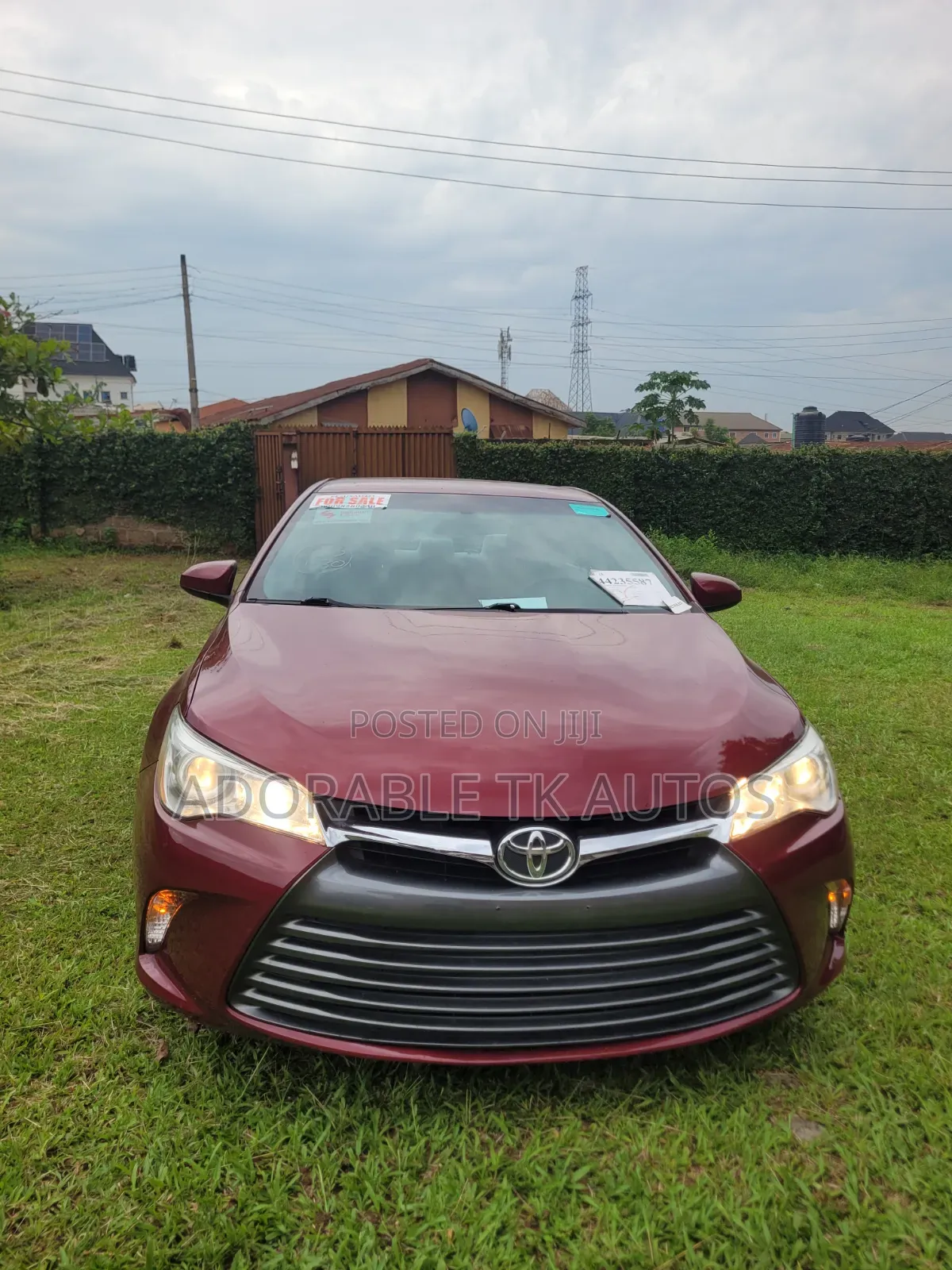 Toyota Camry LE 4dr Sedan (2.5L 4cyl 6A) 2016 Red