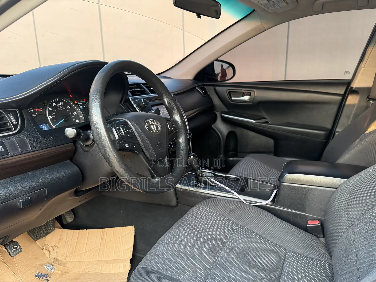 Toyota Camry LE 4dr Sedan (2.5L 4cyl 6A) 2015 Black