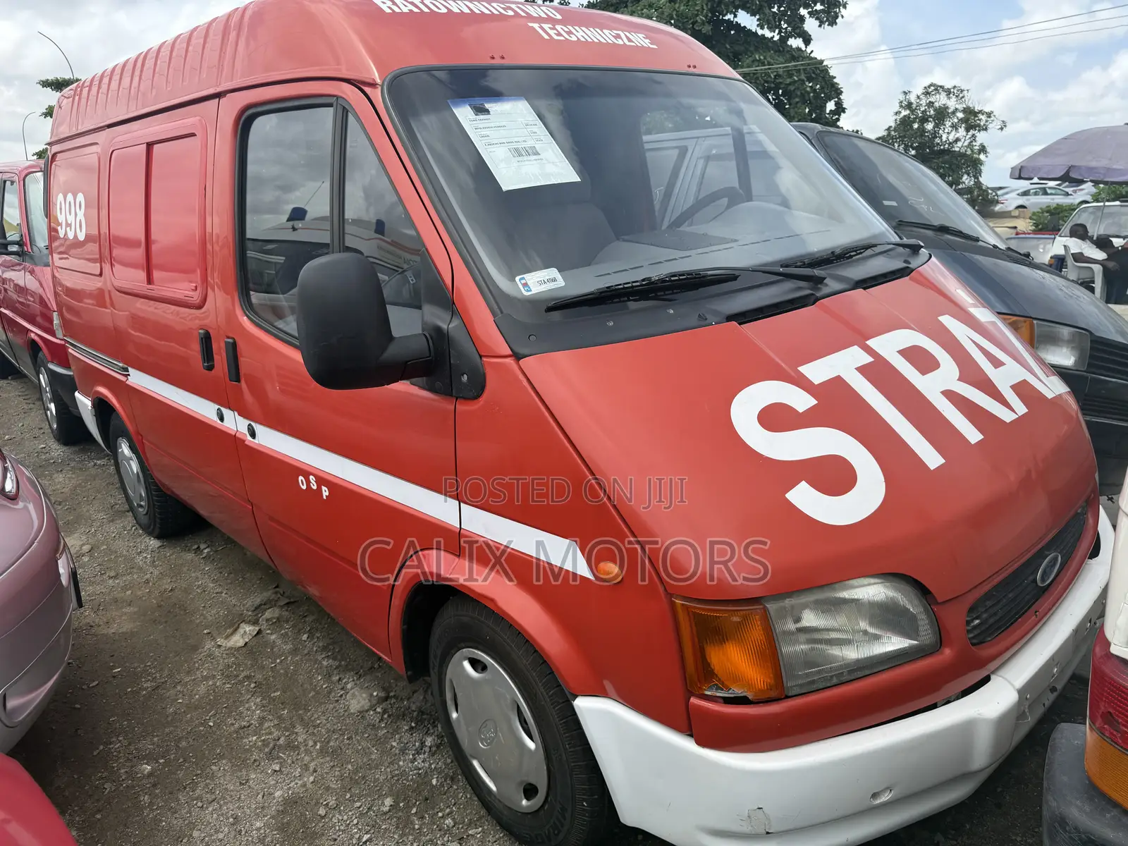 Ford Transit 2016 Red