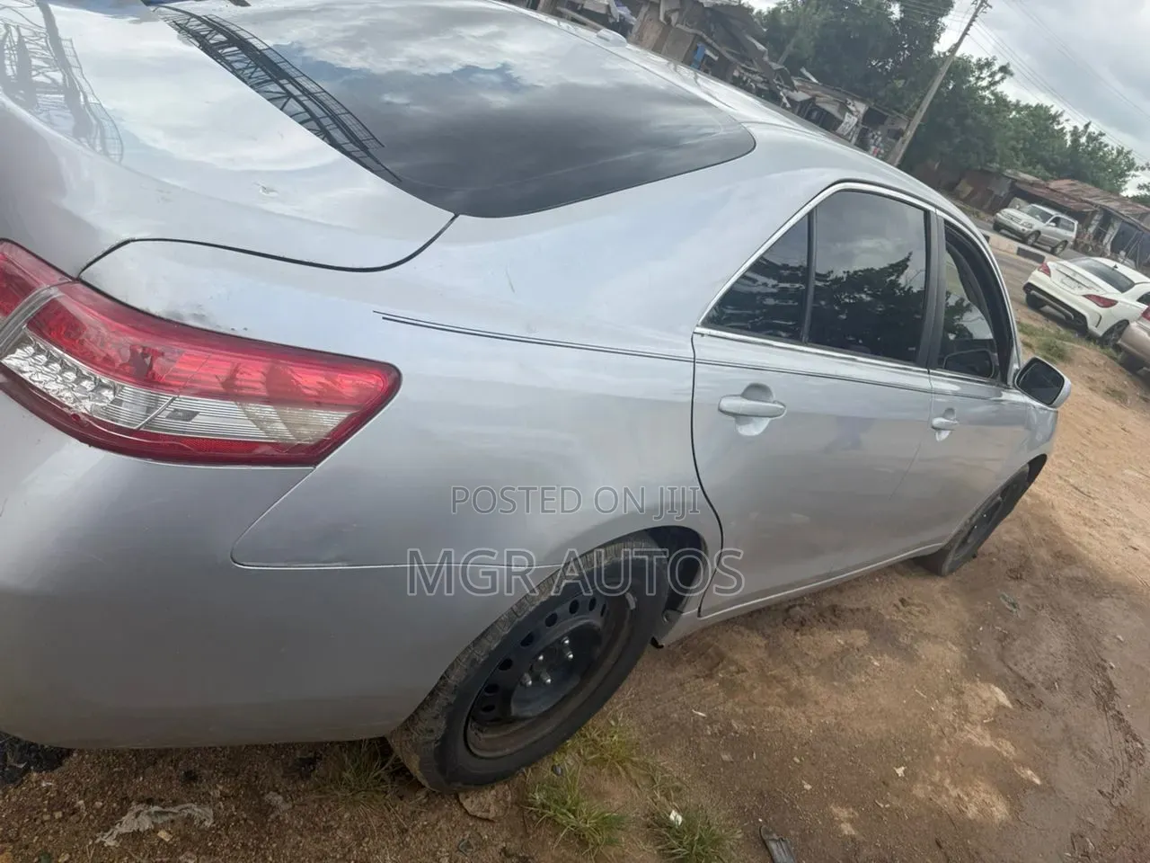 Toyota Camry 2010 Silver