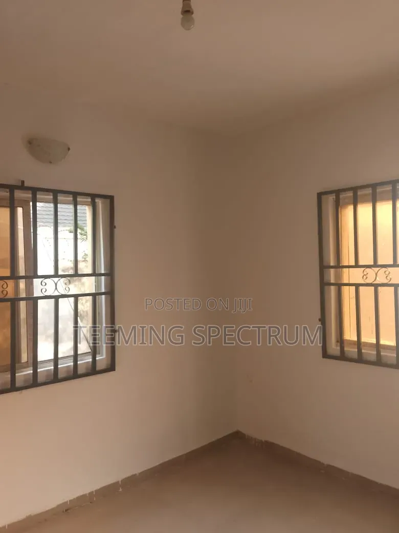 3bdrm Apartment in Benin City for rent