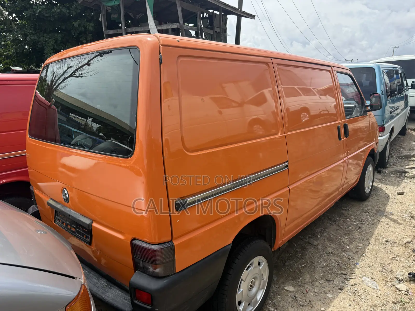 Volkswagen Transporter 2008 Orange
