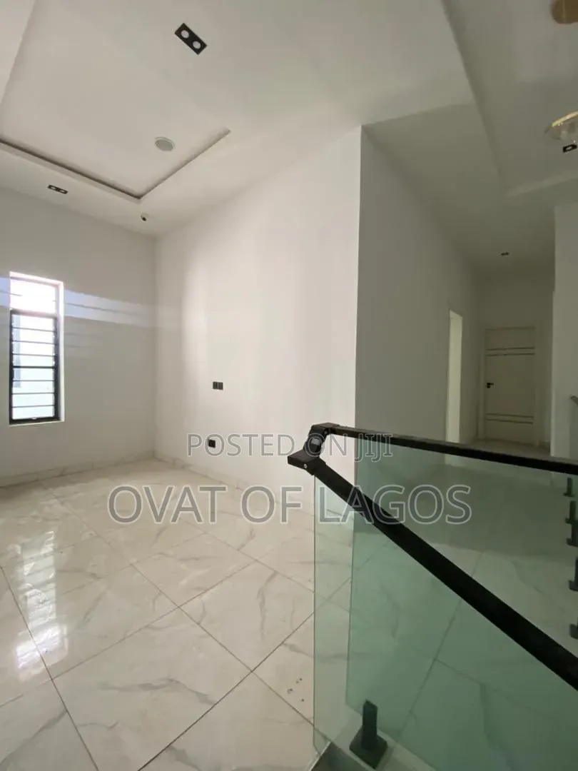 4bdrm Duplex in Lekki Palm City, Ado / Ajah for sale