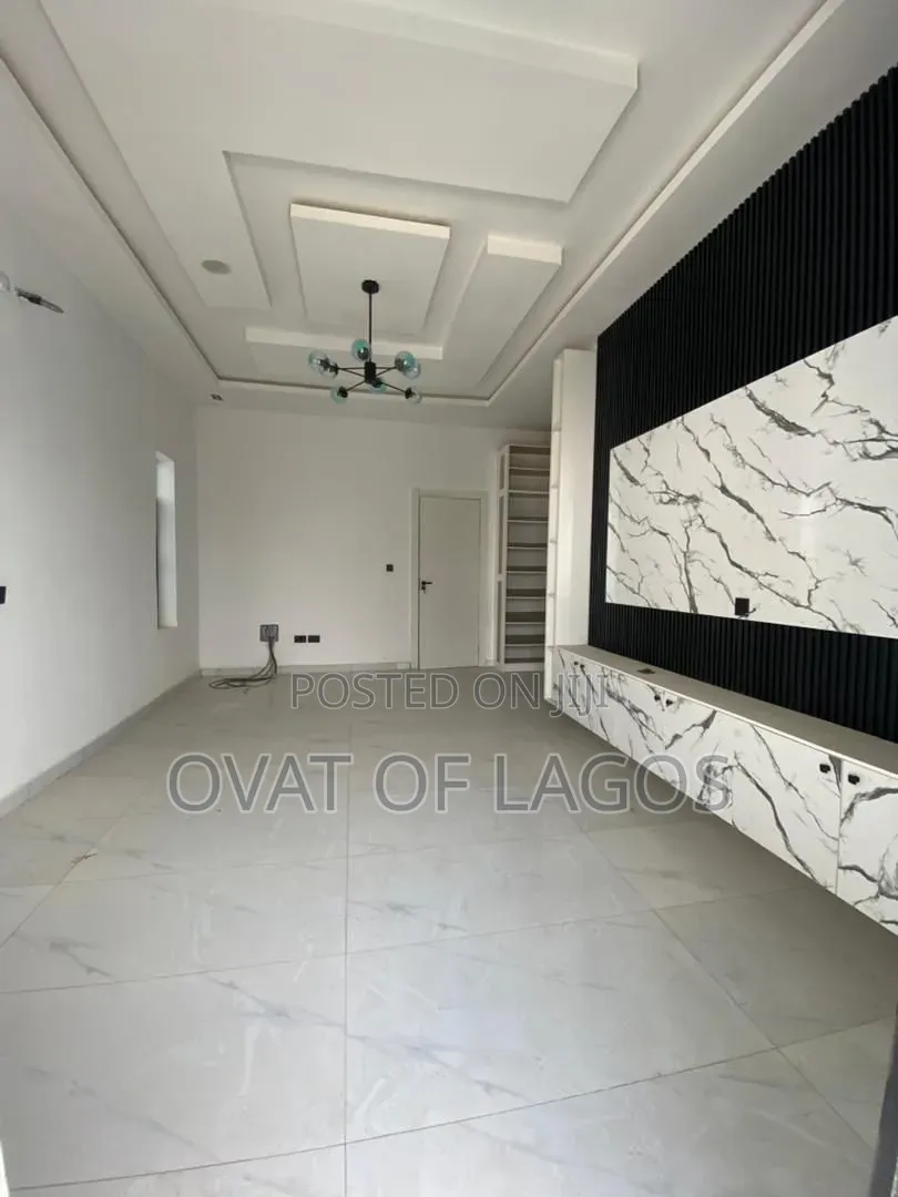 4bdrm Duplex in Lekki Palm City, Ado / Ajah for sale