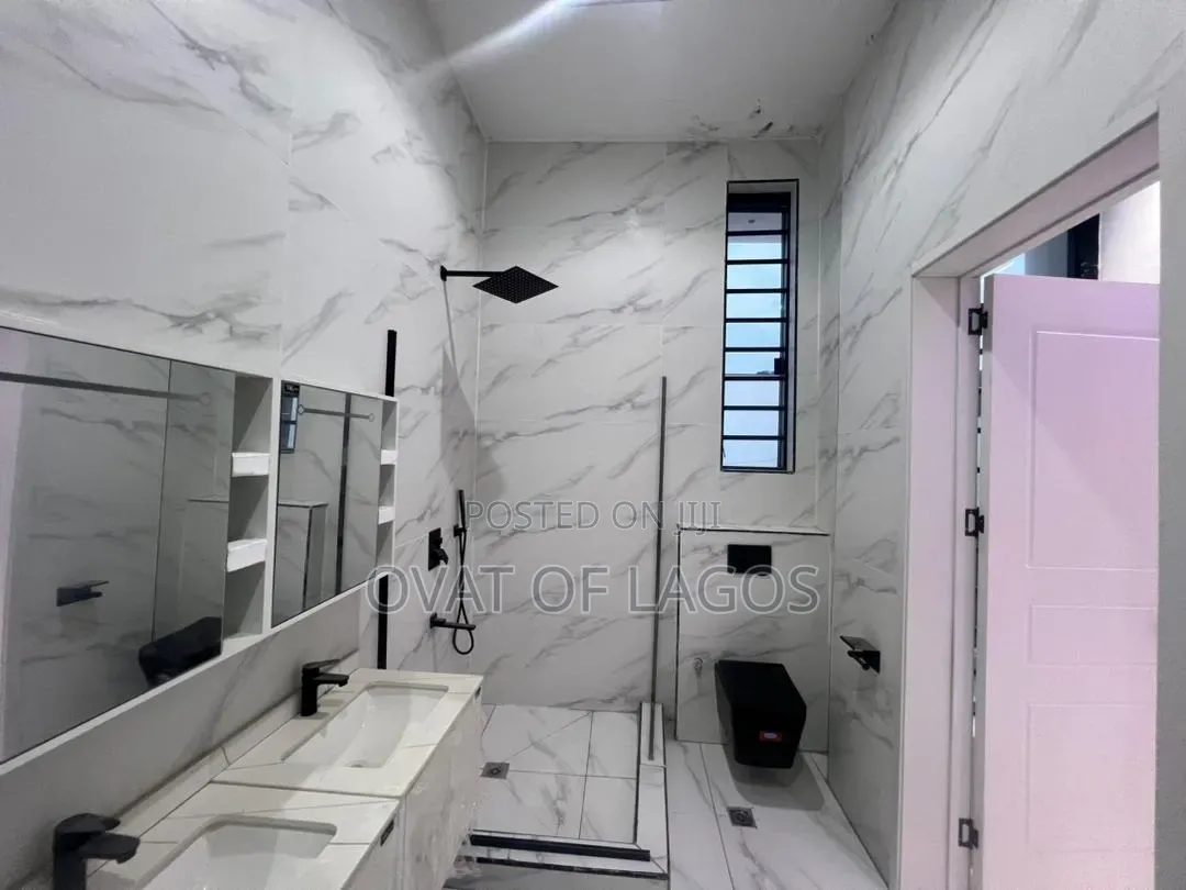 4bdrm Duplex in Lekki Palm City, Ado / Ajah for sale