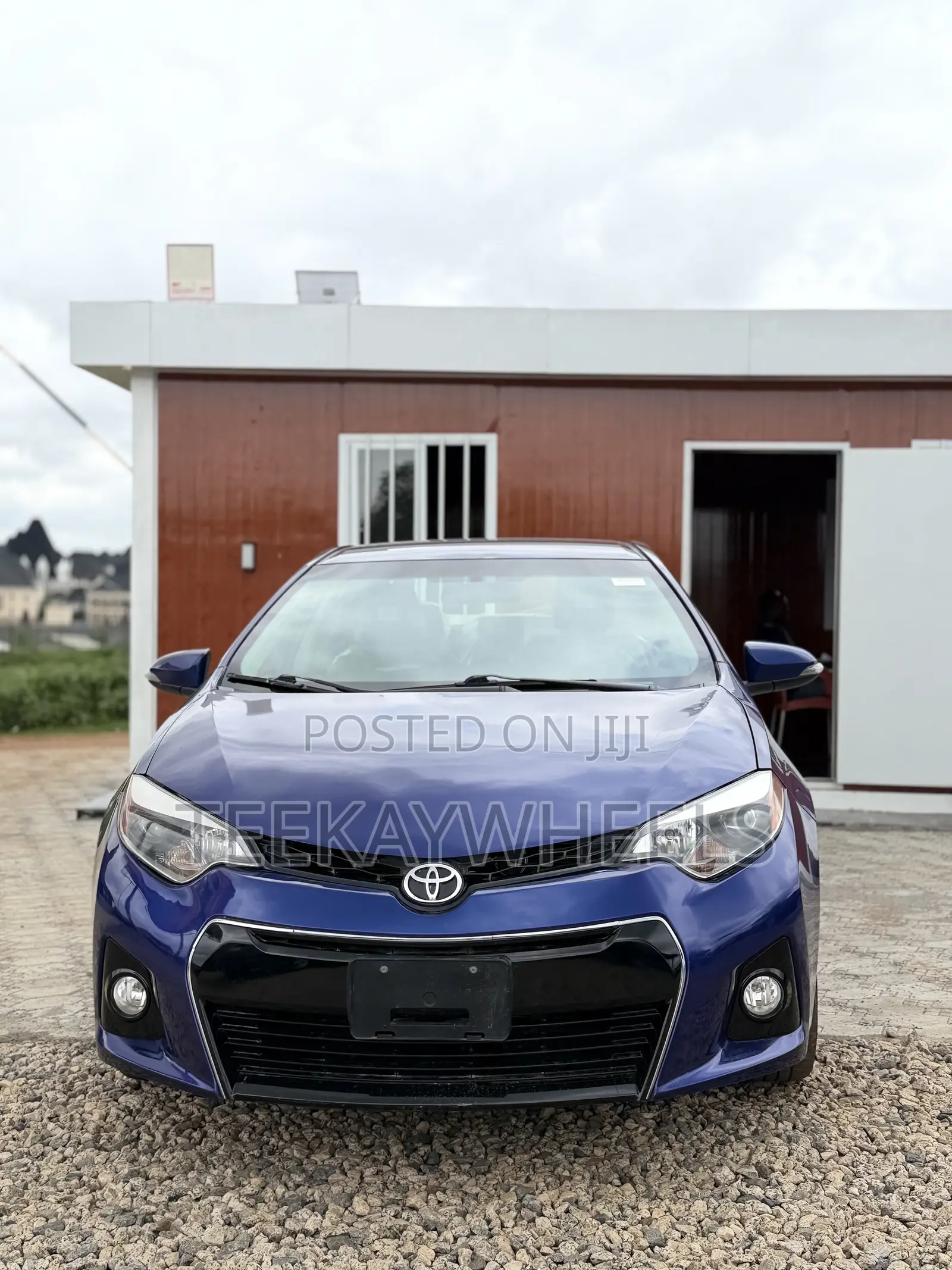 Toyota Corolla L 4dr Sedan (1.8L 4cyl 4A) 2014 Blue
