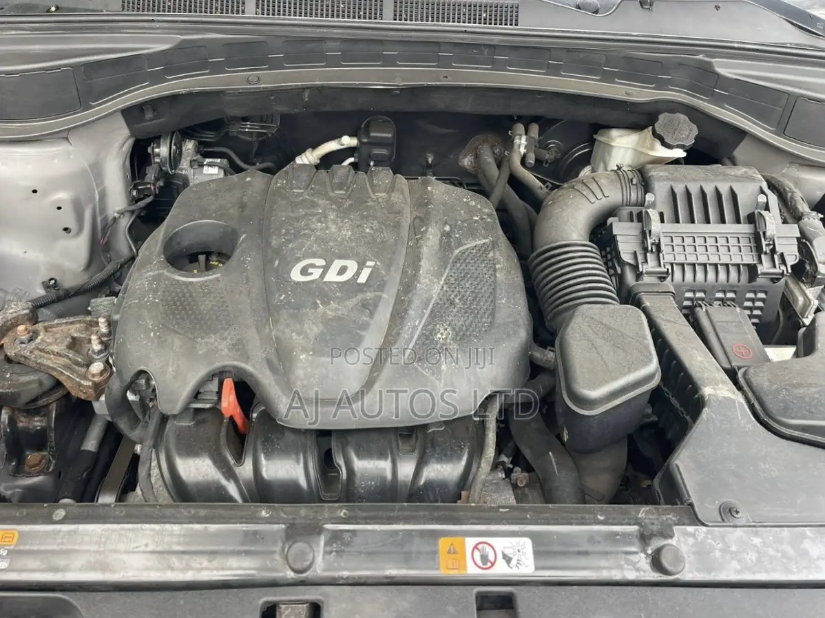 Hyundai Santa Fe 2015 Gray