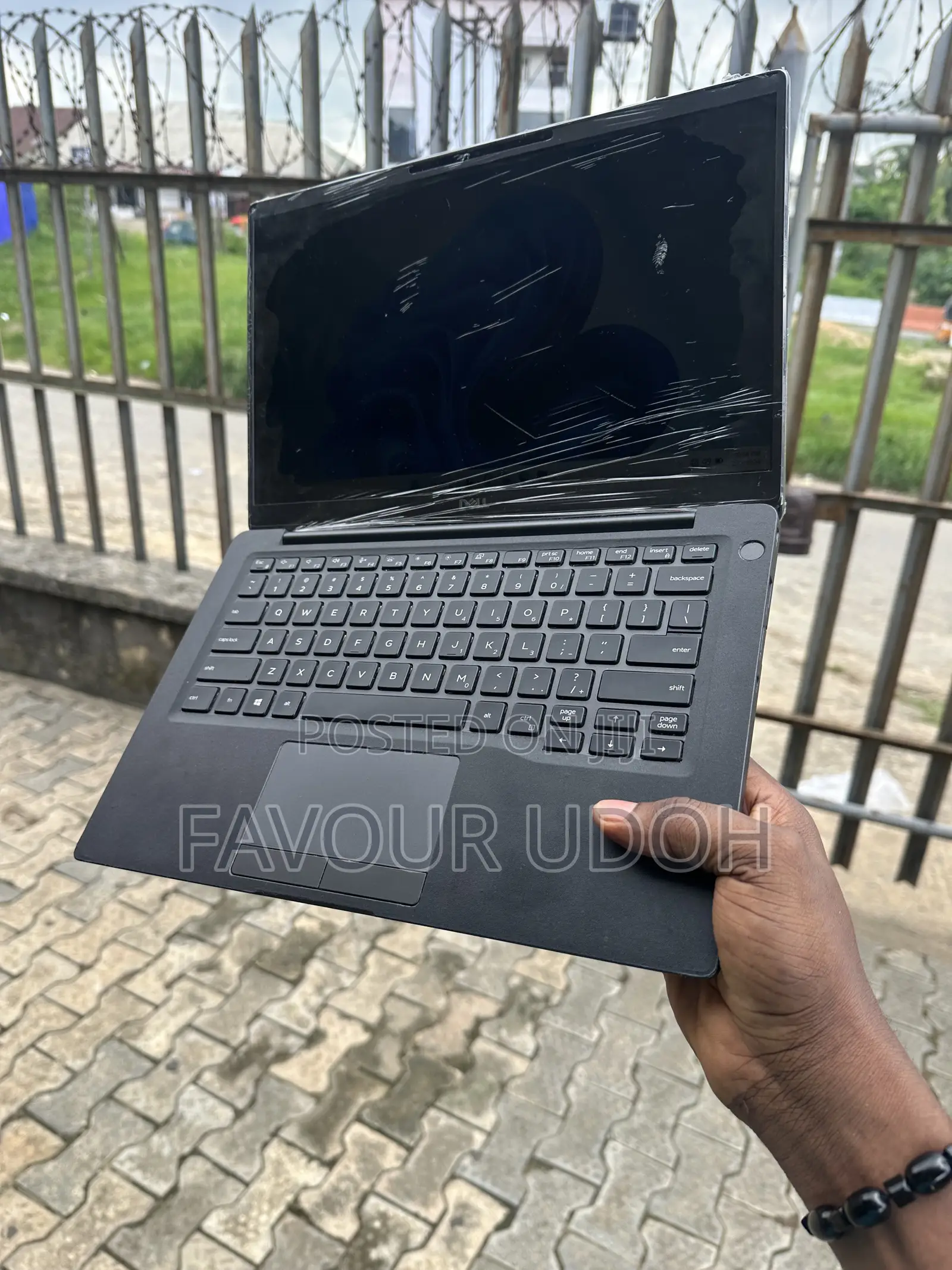 Laptop Dell Latitude 7400 24GB Intel Core i7 SSD 256GB