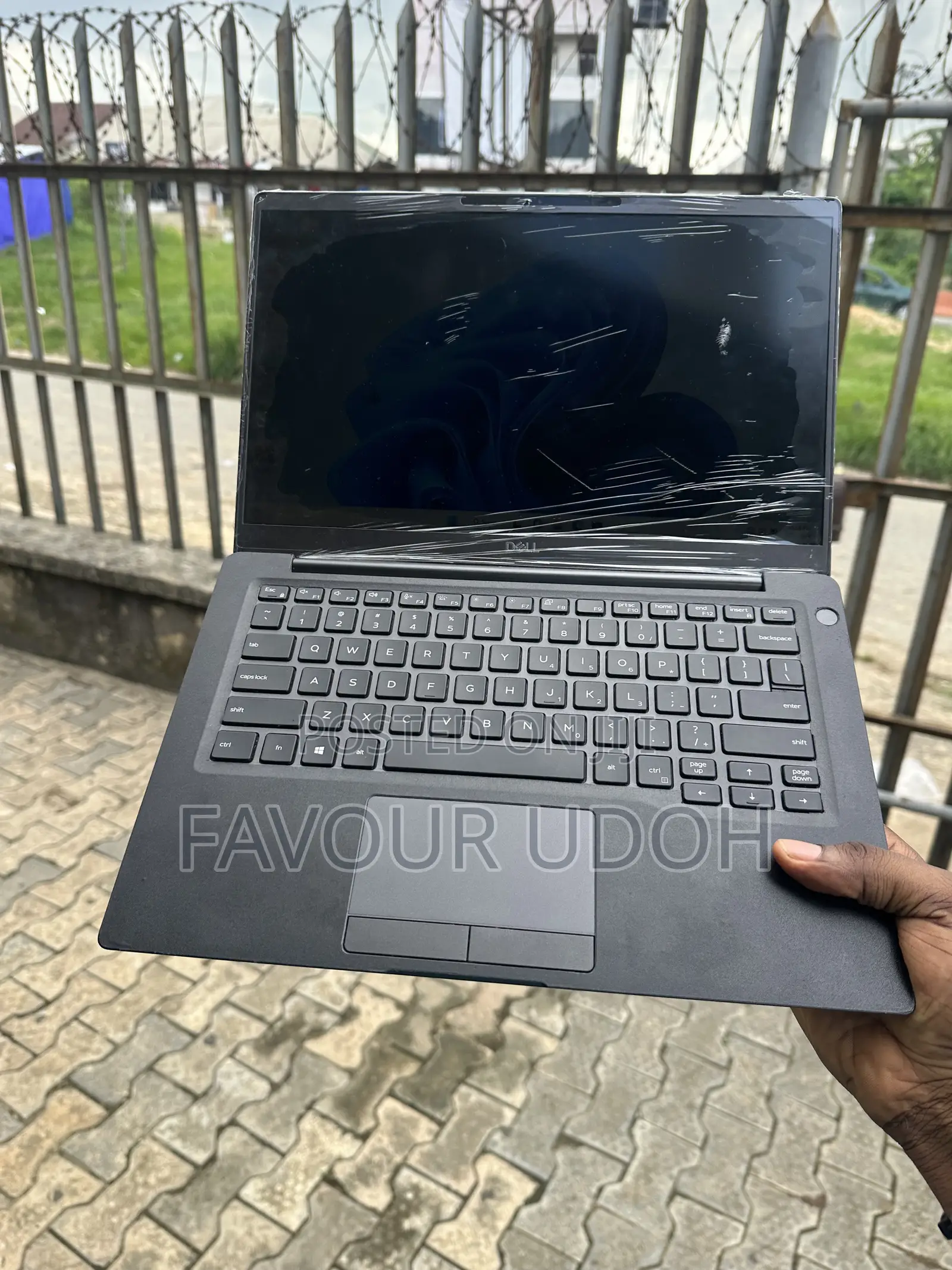 Laptop Dell Latitude 7400 24GB Intel Core i7 SSD 256GB
