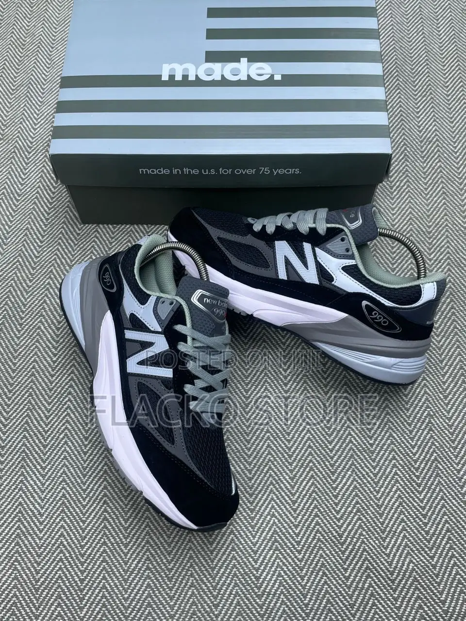 Original New Balance 990v6 Sneakers