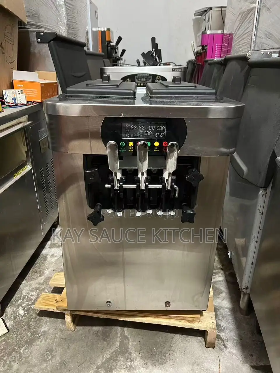 Ice Cream Machine 3 Nozzle