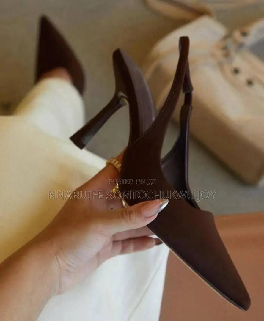 Premium Minimalist Pointed Slingback Heels