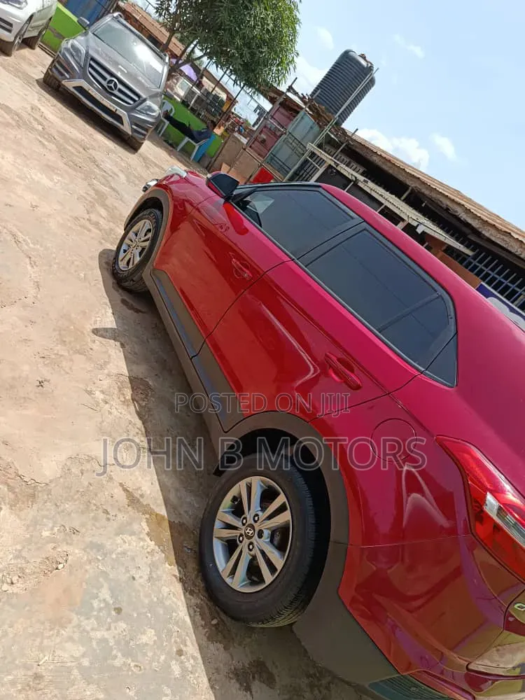 Hyundai Creta 2018 Red
