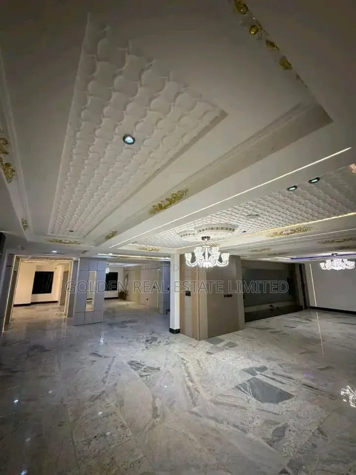 9bdrm Duplex in Guzape District for sale
