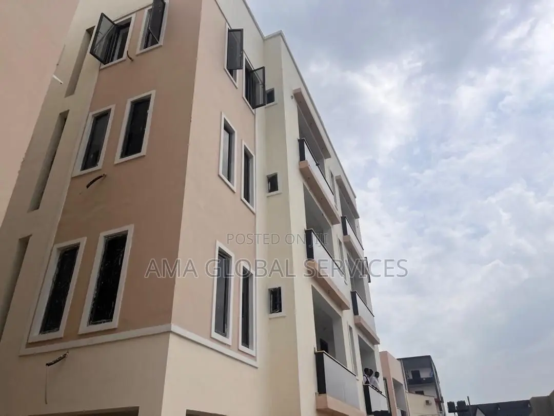 2bdrm Maisonette in The Goldmark, Ikate for sale