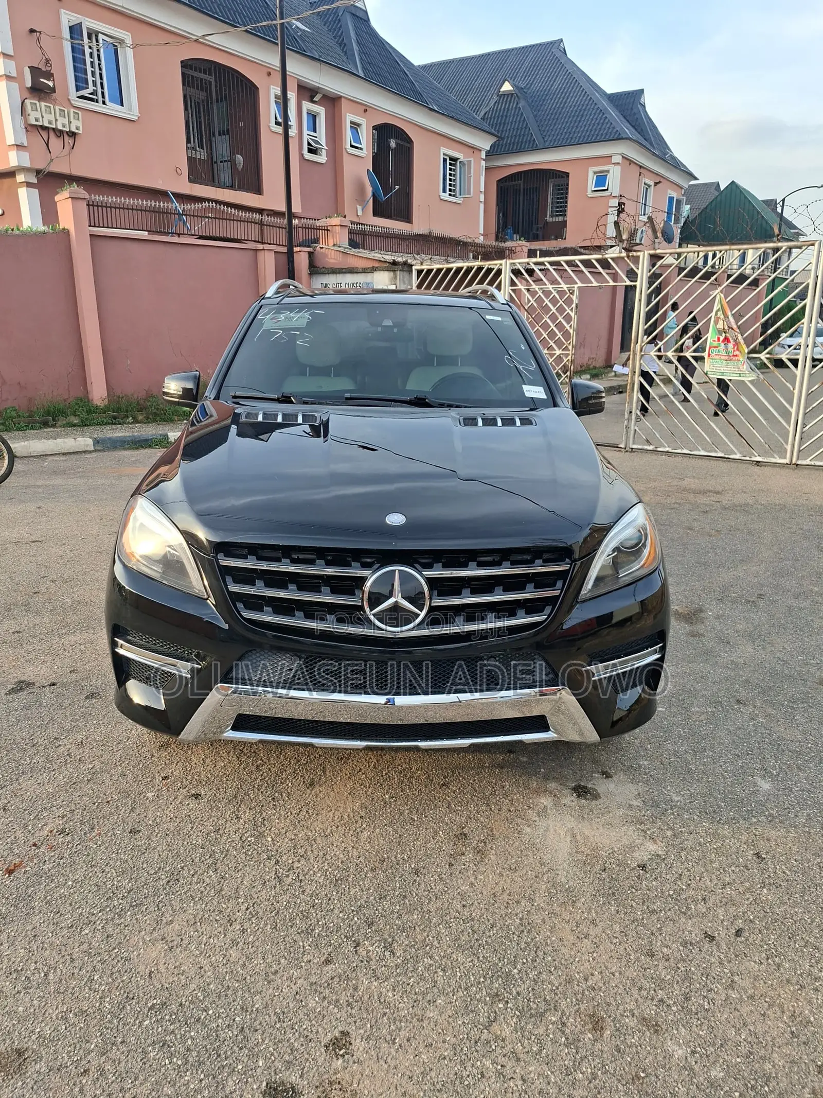 Mercedes-Benz M Class ML350 4dr SUV (3.5L 6cyl 7A) 2015 Black