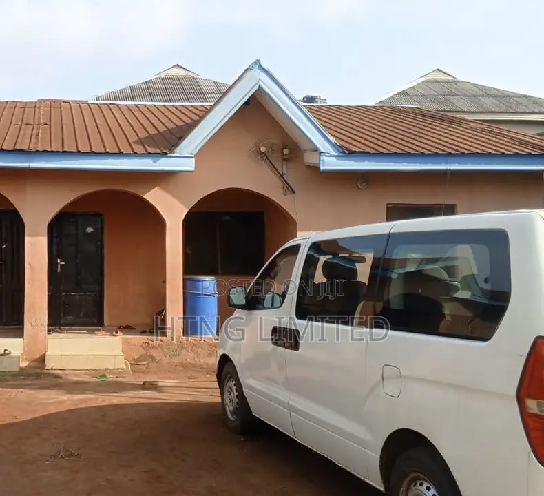 2bdrm Bungalow in Freedom, Igbogbo for sale