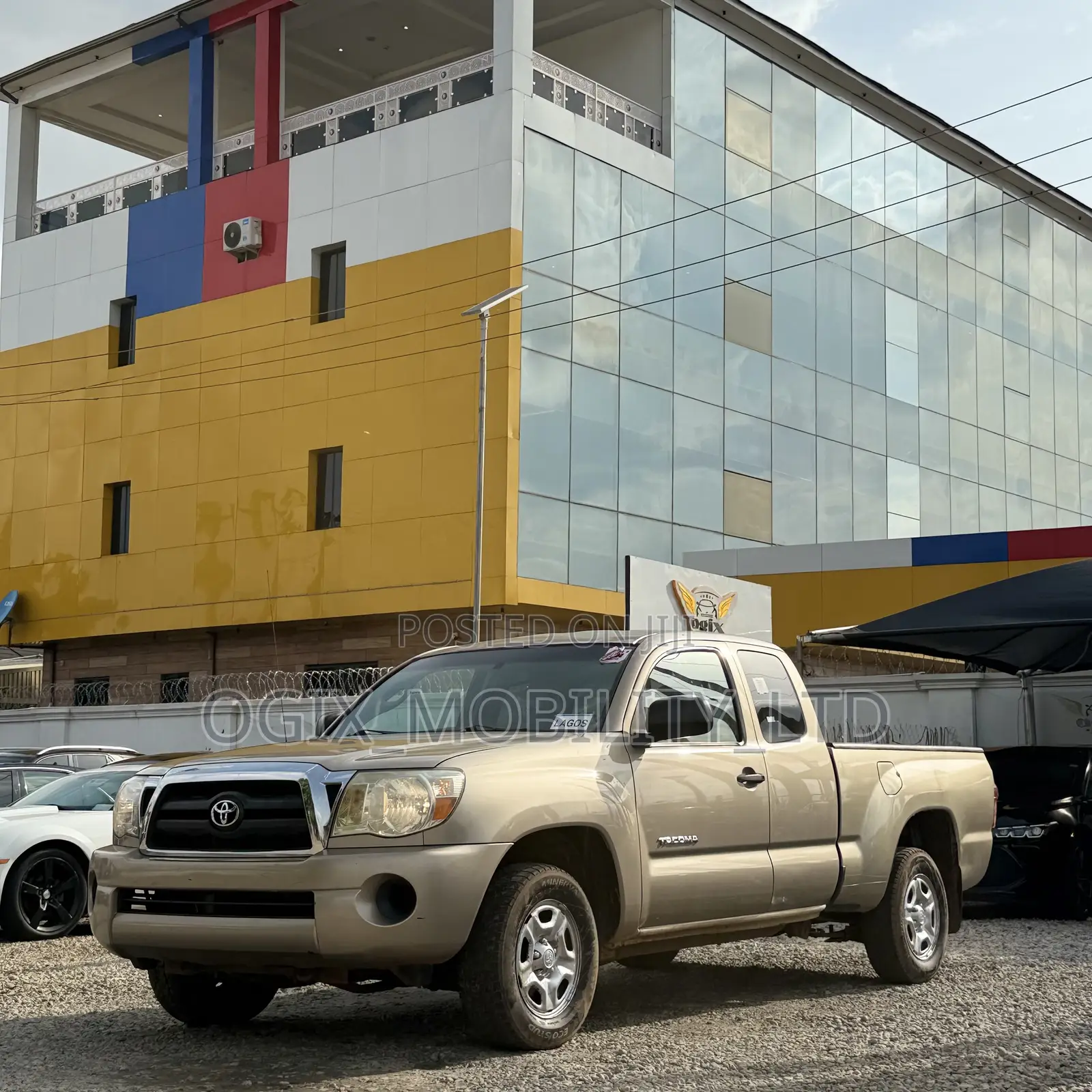 Toyota Tacoma 2006 Gold