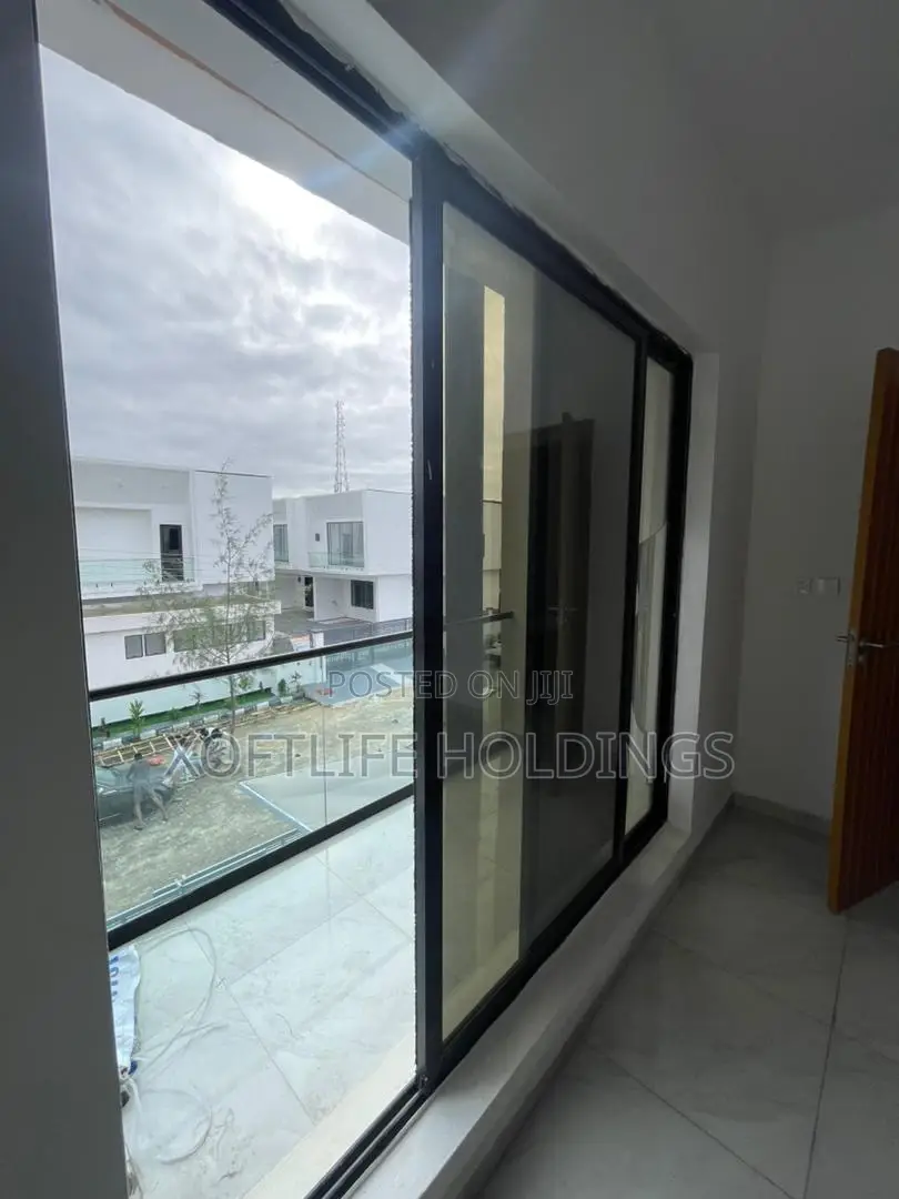 1bdrm Shared Apartment in Ikota for rent