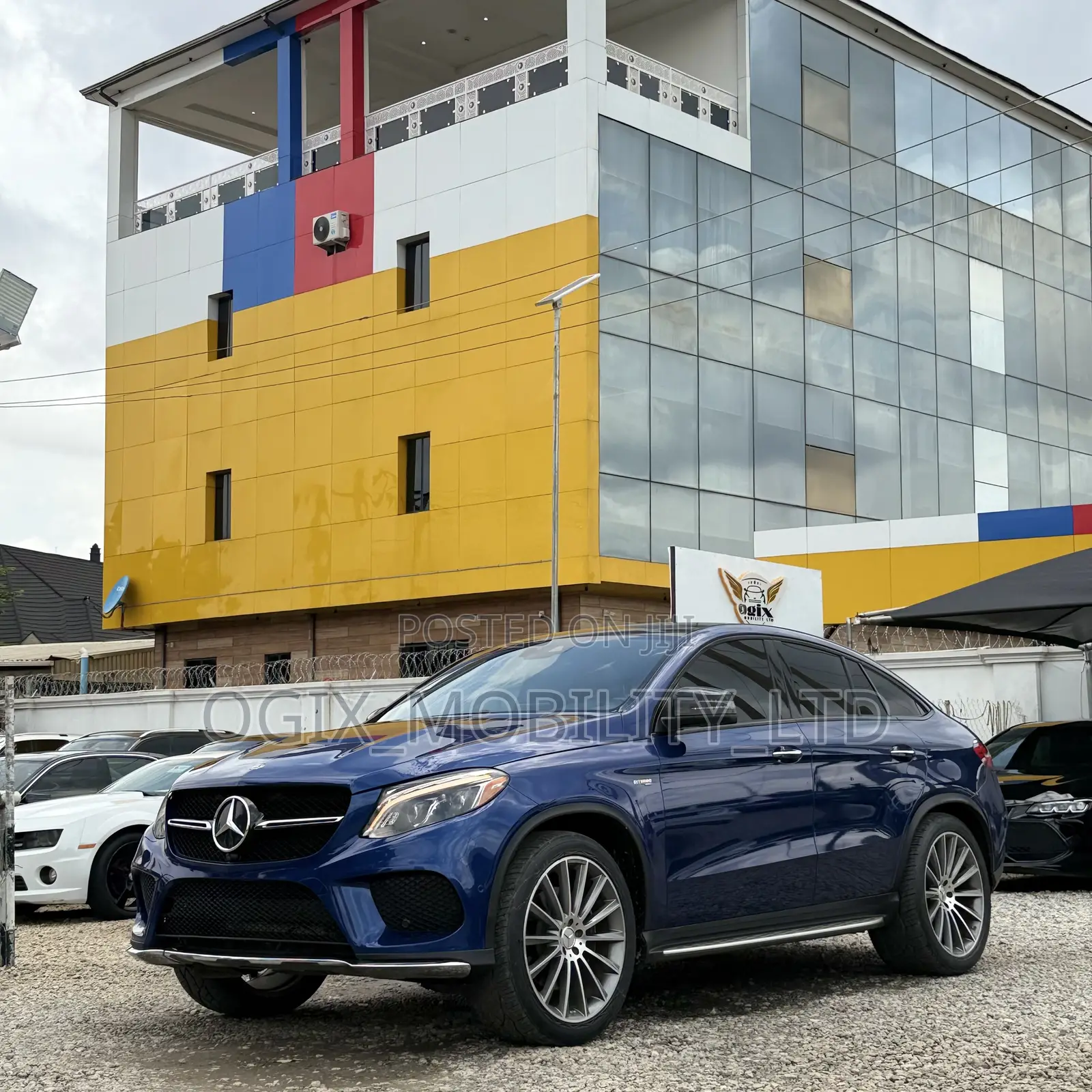 Mercedes-Benz GLE-Class 2019 Blue