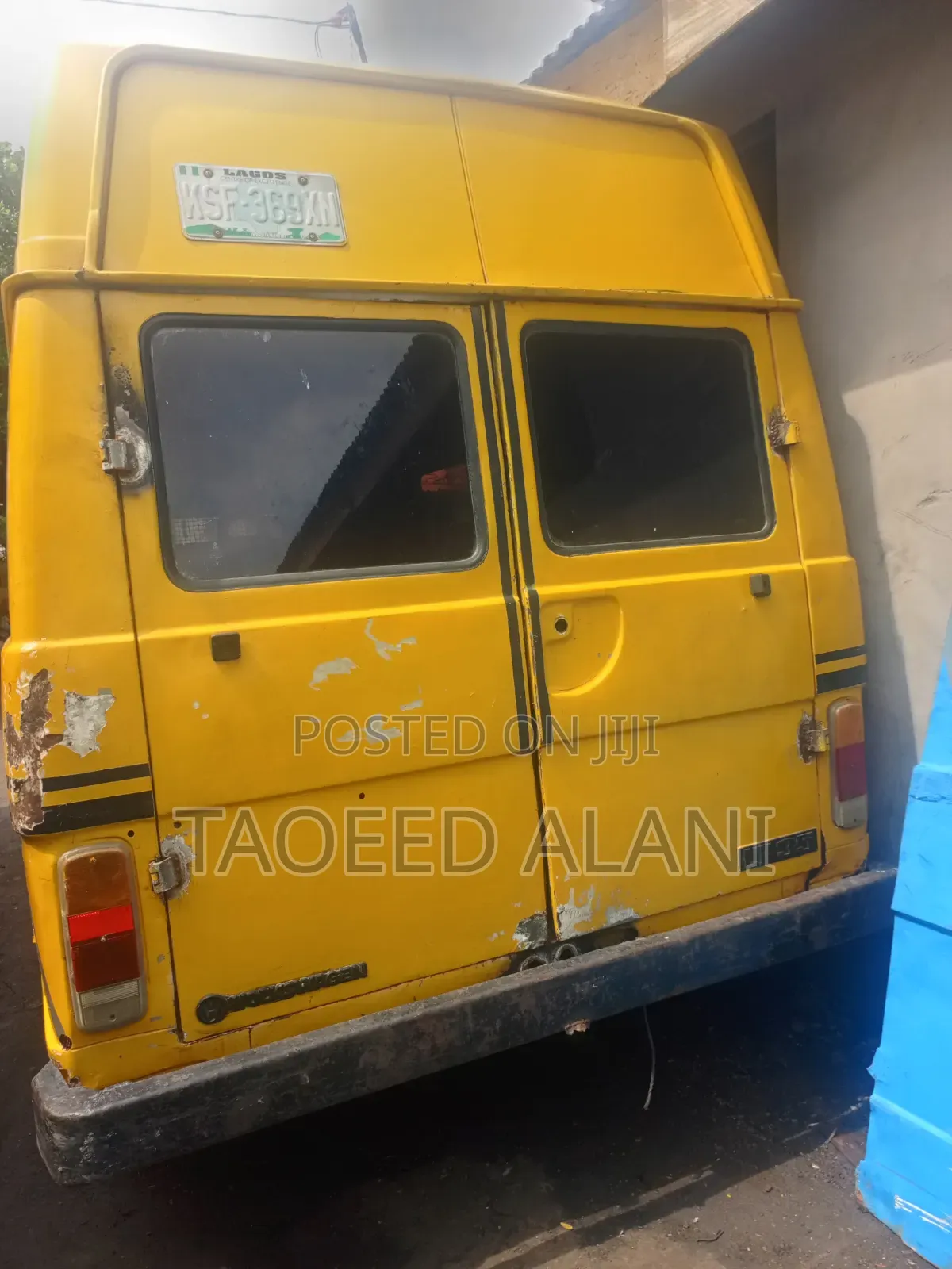 Volkswagen LT 1999 Yellow