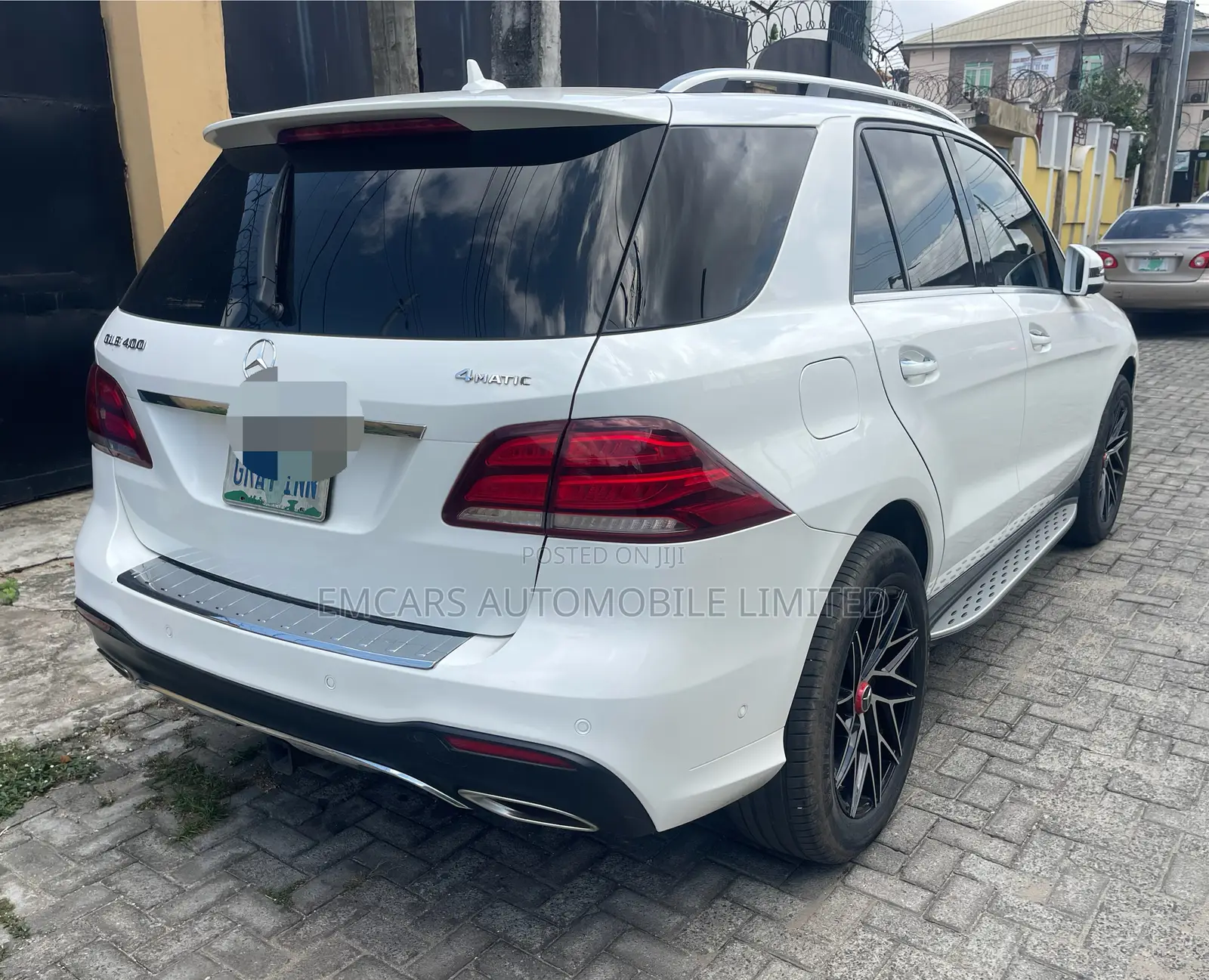 Mercedes-Benz GLE-Class GLE 400 4MATIC 2017 White