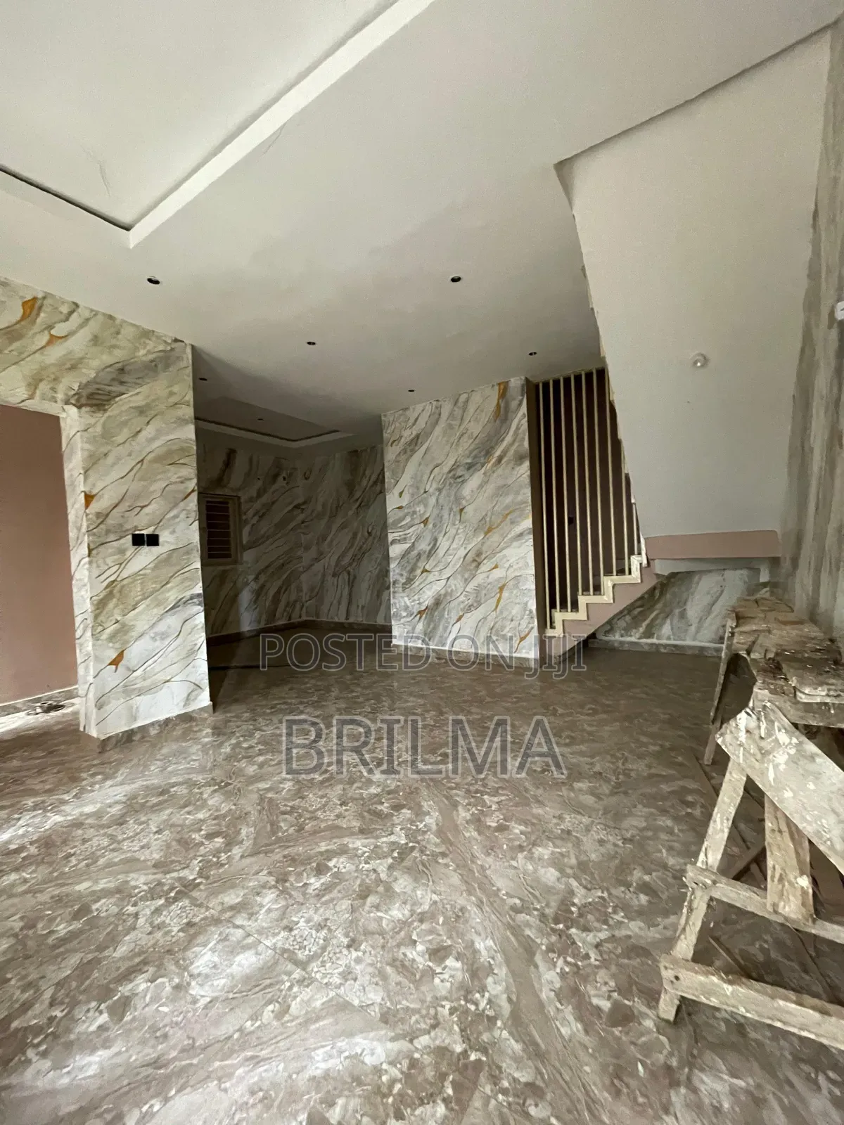 4bdrm Duplex in Wuse 2 for sale