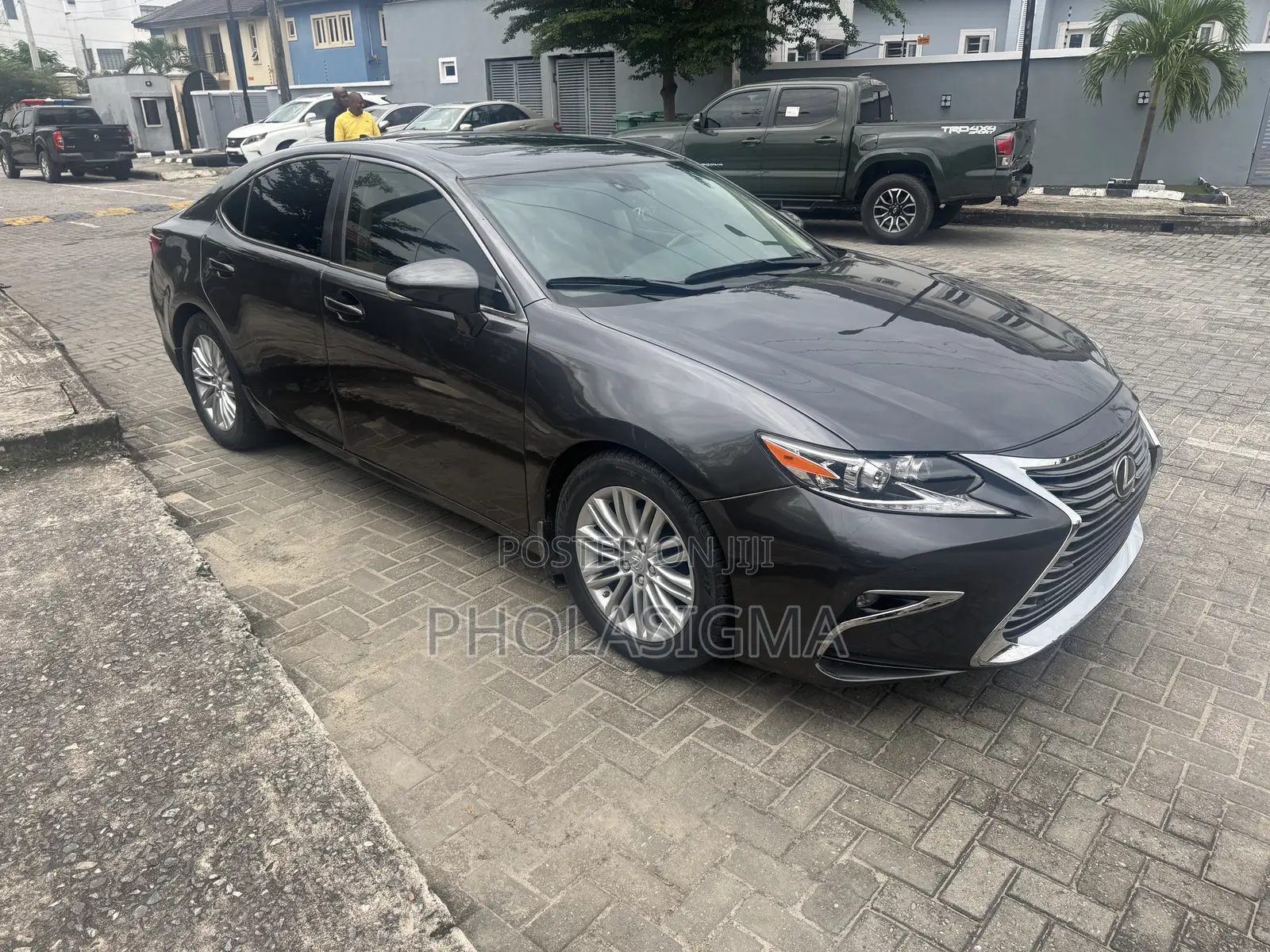 Lexus ES 350 FWD 2015 Gray