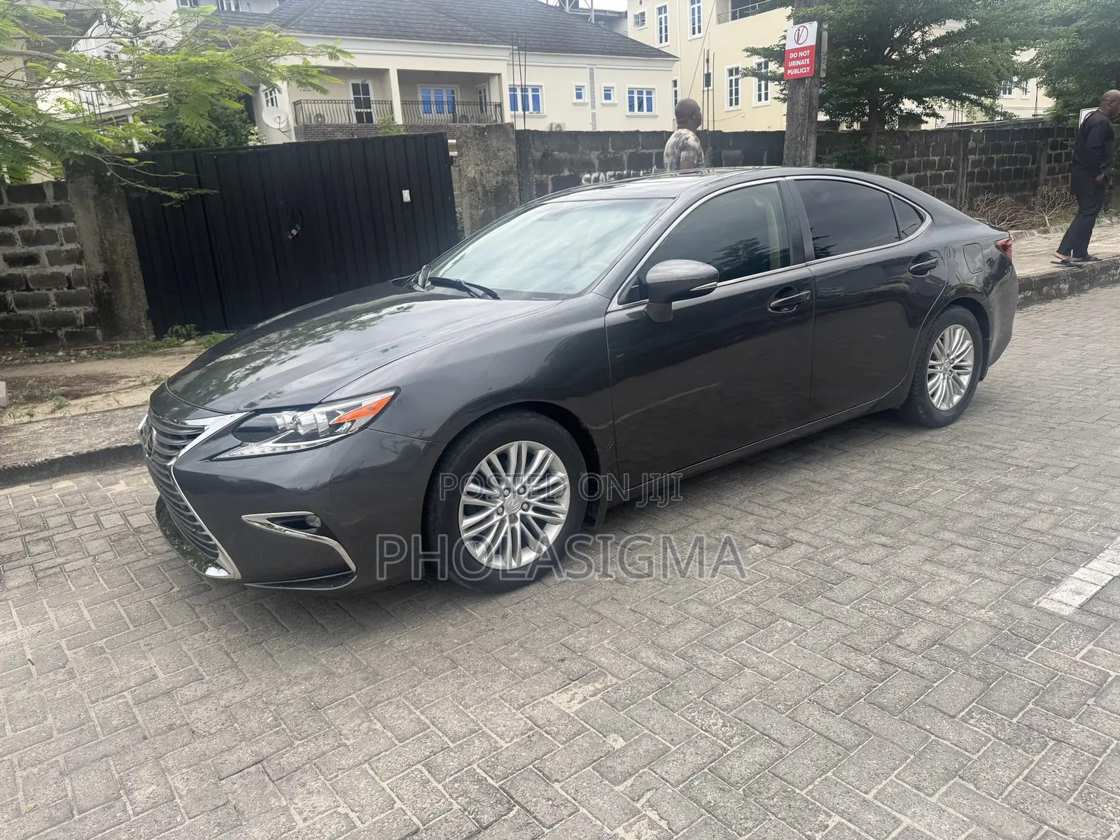 Lexus ES 350 FWD 2015 Gray