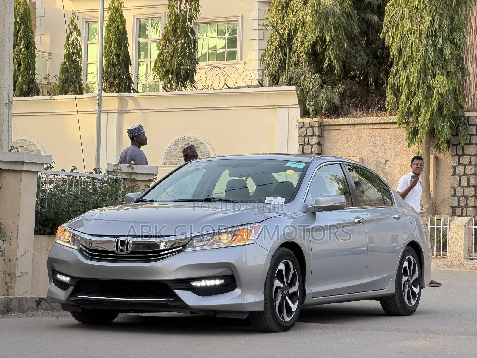 Honda Accord EX-L 4dr Sedan FWD (2.4L 4cyl 2A) 2016 Silver