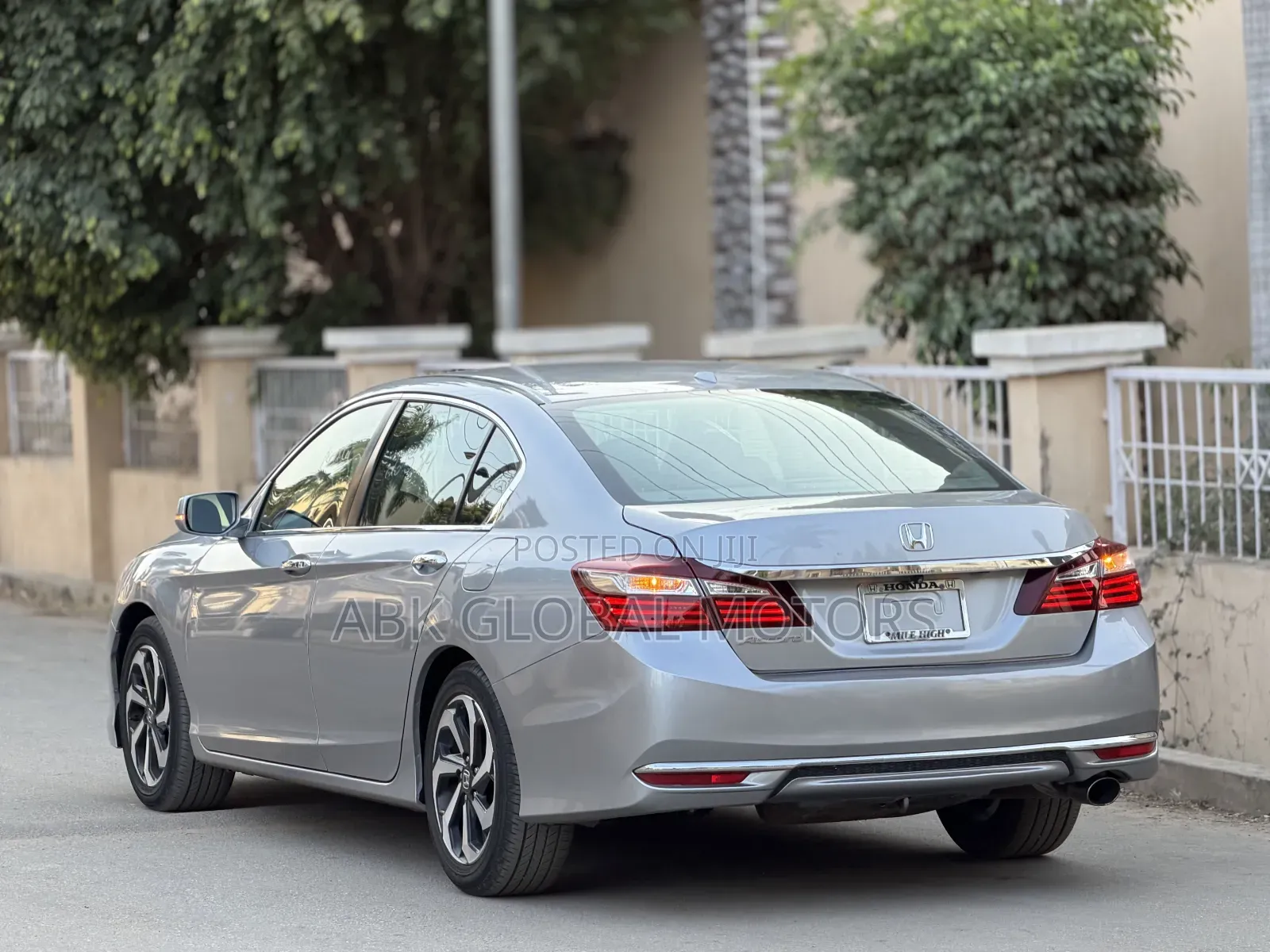 Honda Accord EX-L 4dr Sedan FWD (2.4L 4cyl 2A) 2016 Silver