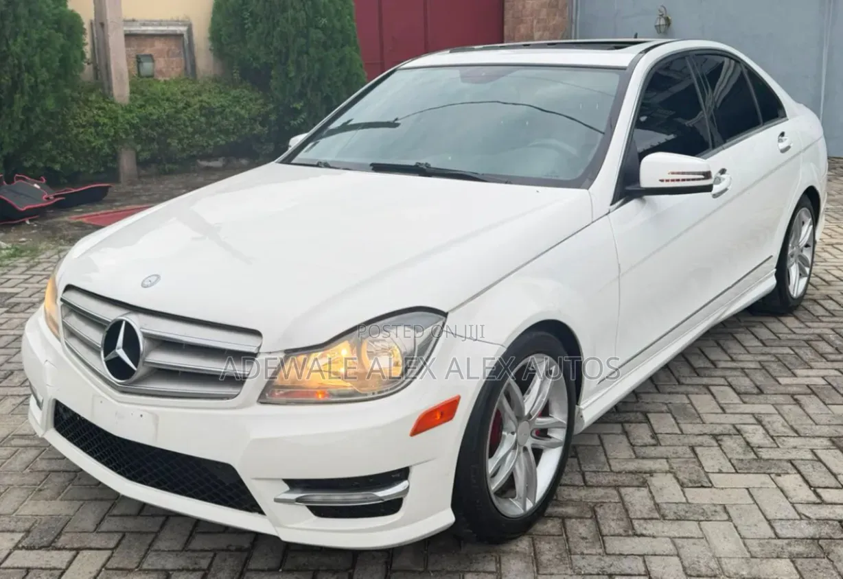 Mercedes-Benz C300 2014 White