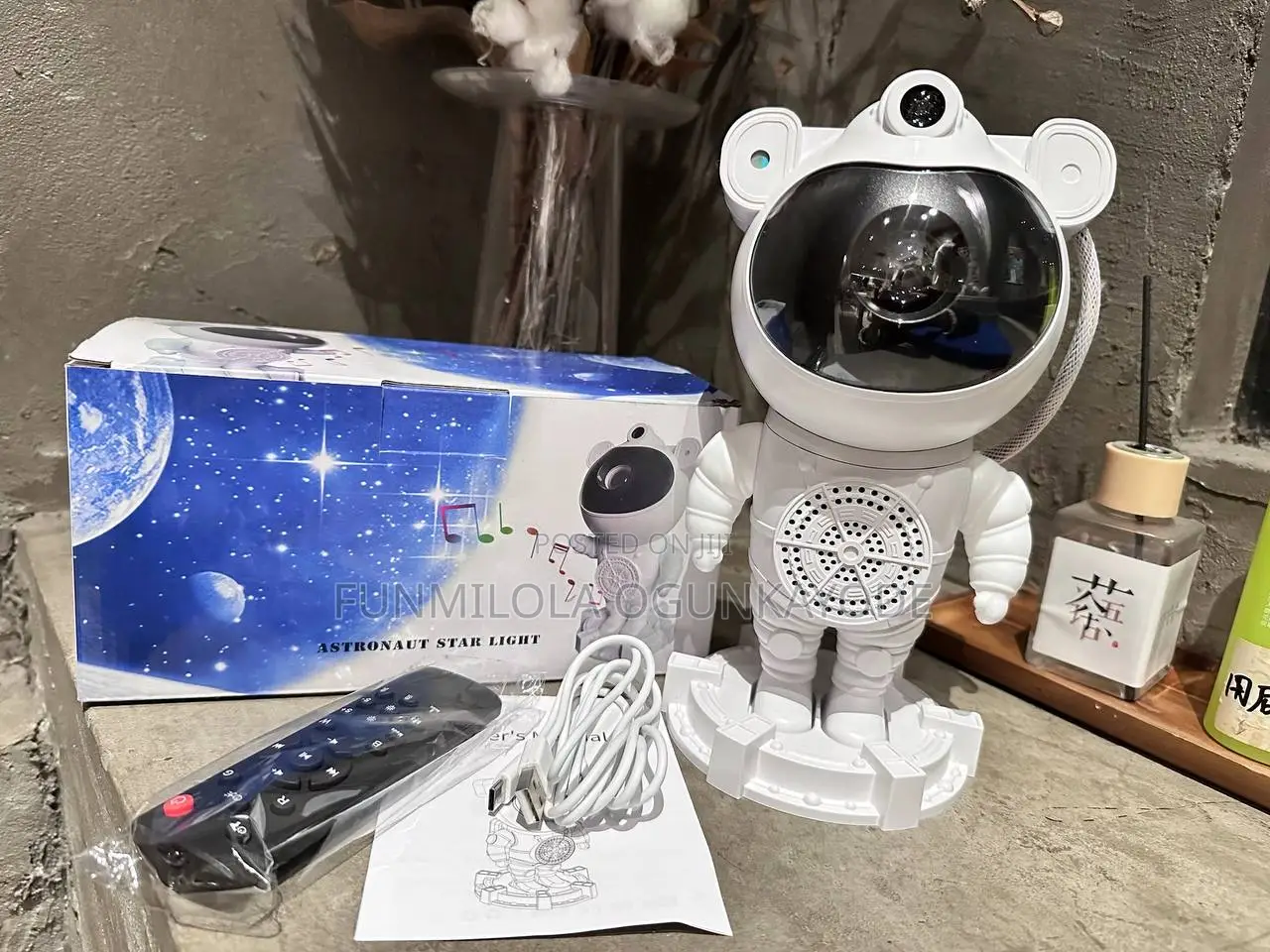 Astronaut Light Projector