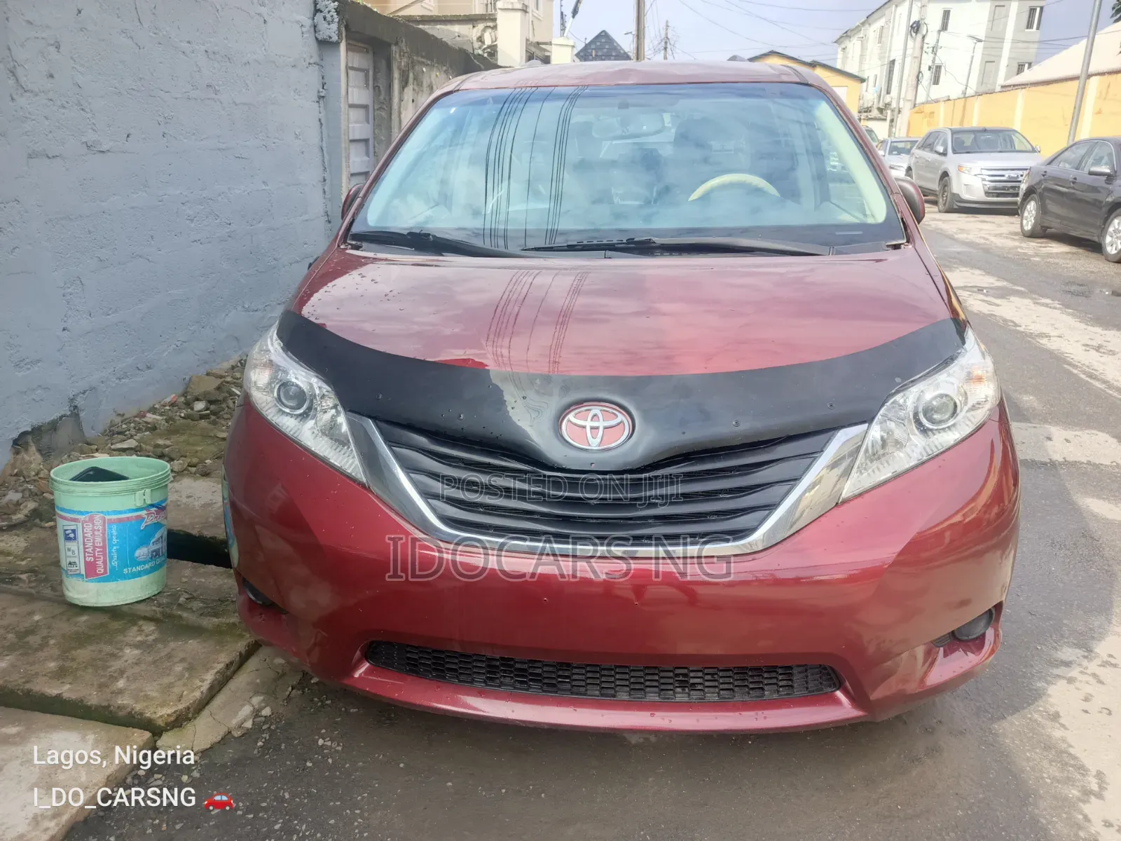 Toyota Sienna LE 7-Passenger Mobility 4dr Minivan (3.5L 6cyl 6A) 2014 Red