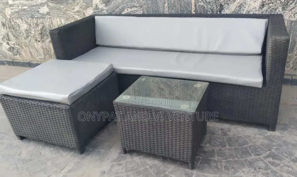 Quality Rattan Made Outdoor Indoor Conference Unit