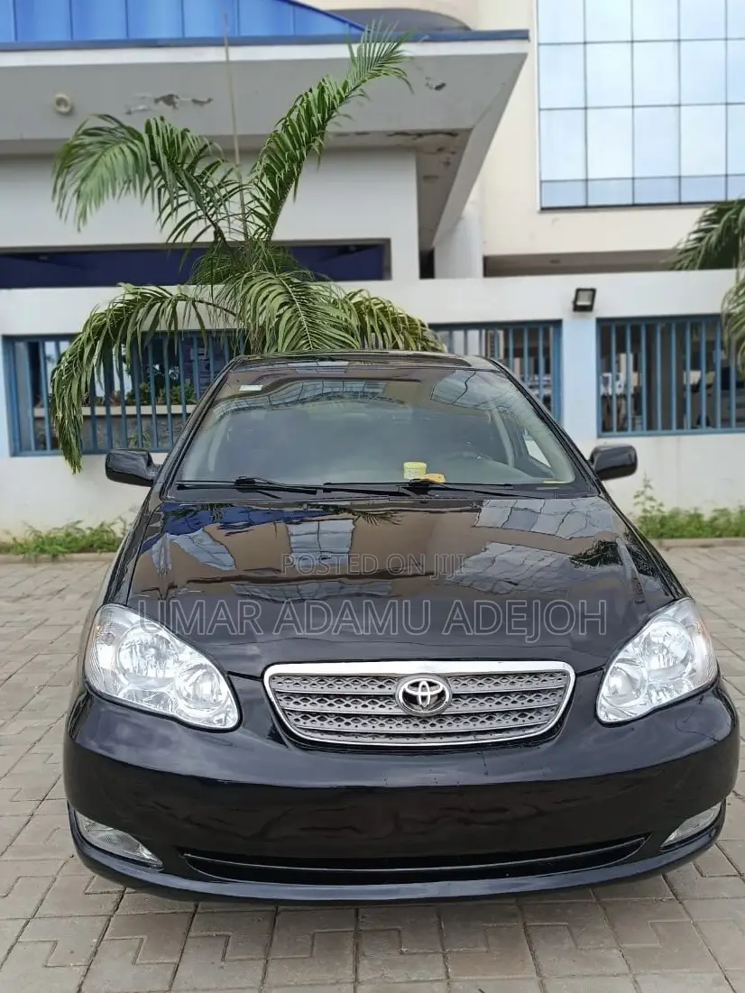 Toyota Corolla 2004 Black