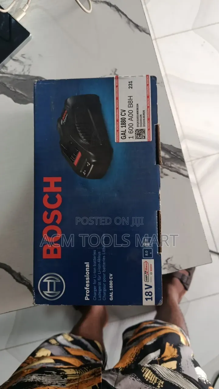 Bosch Gal 1880 Cv Fast Charger for 14.4v–18v Li-Ion Batteries
