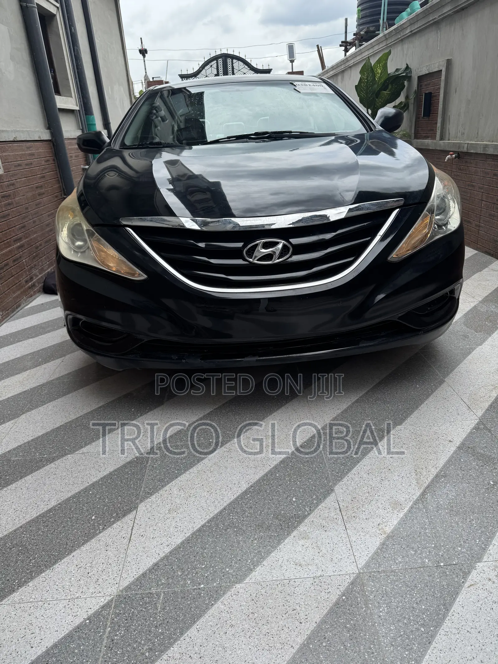Hyundai Sonata GLS Sedan FWD (2.4L 4cyl 6A) 2012 Black