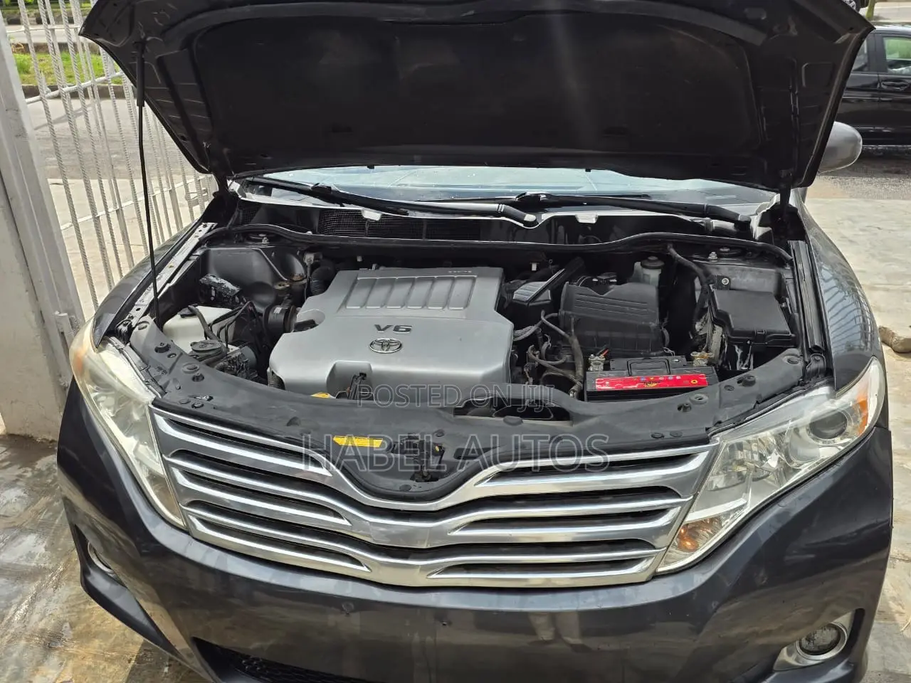 Toyota Venza V6 AWD 2010 Gray